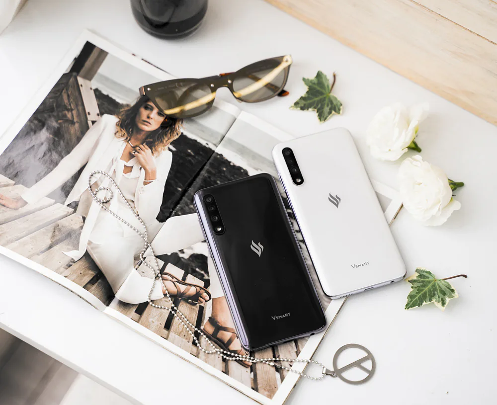 Vingroup ra mắt Vsmart Live, mở đầu cho Vsmart thế hệ 2, giá 6.9 triệu