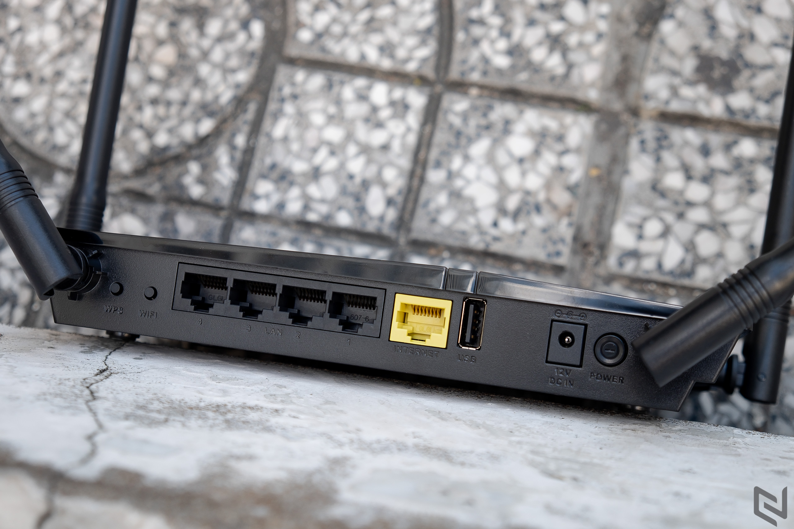 Đánh giá router D-Link DIR-825+, độ lợi sóng cao 4 x 7dBi, nhiều tính năng, giá 1.5 triệu đồng