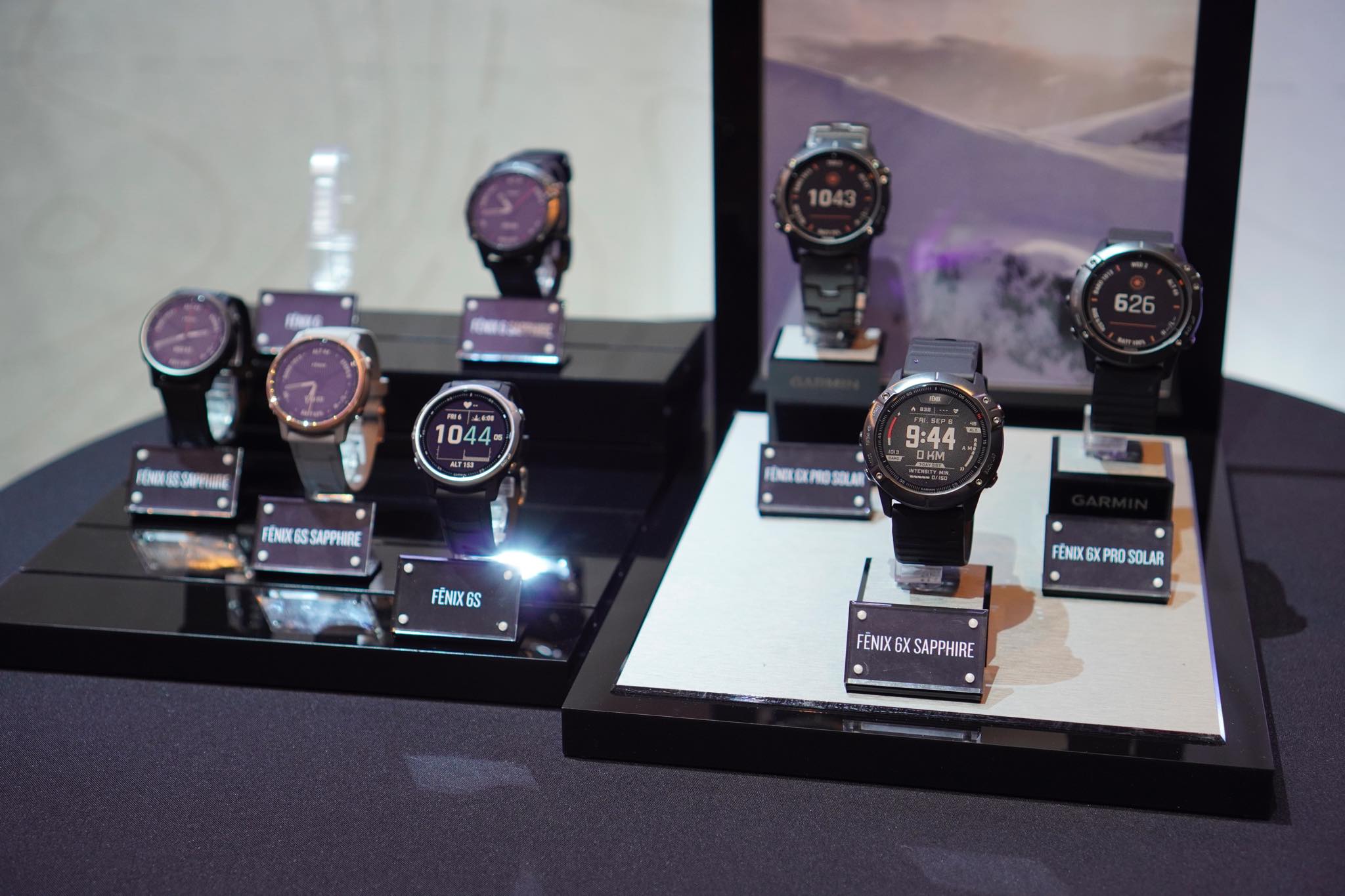 Garmin giới thiệu đồng hồ thông minh Fenix 6 series tại Việt Nam: Hoàn thiện thiết kế, công nghệ pin mặt trời, dùng đến 64 ngày, giá từ 15 triệu đồng
