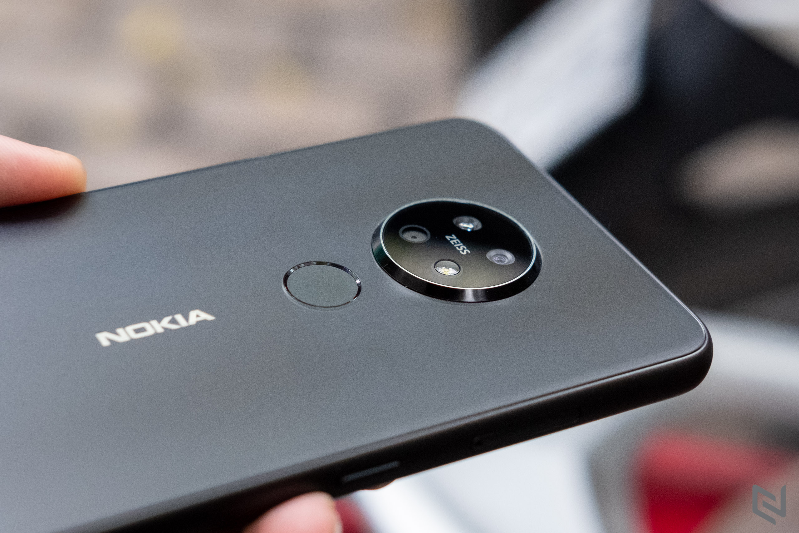 Mở hộp Nokia 7.2: Đơn giản nhưng đẹp, nhấn mạnh vào cụm camera Zeiss