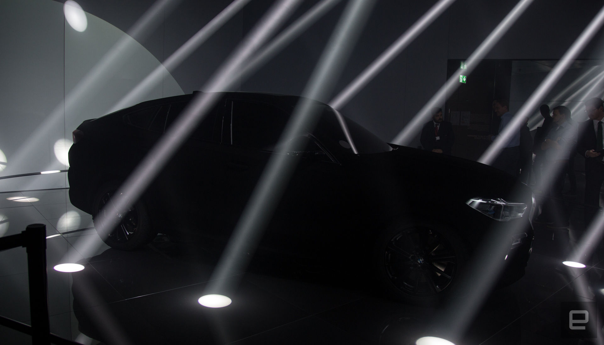 Đến cả chiếc xe "đen hơn tiền đồ chị Dậu" BMW Vantablack X6 cũng không thể thoát khỏi LiDAR
