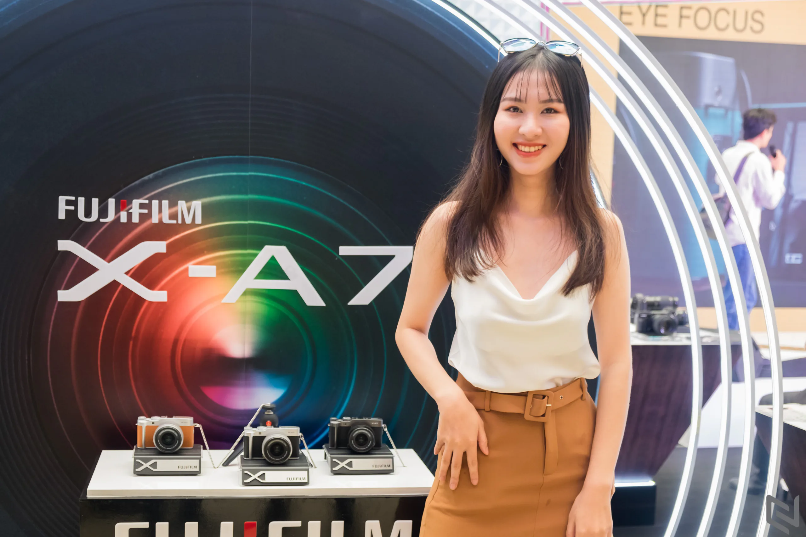 Máy ảnh Fujifilm X-A7 ra mắt thị trường Việt Nam: quay phim 4k, lấy nét nhanh, nhỏ gọn phù hợp với vlogger và người dùng nhập môn, giá chỉ 15,990,000 đồng