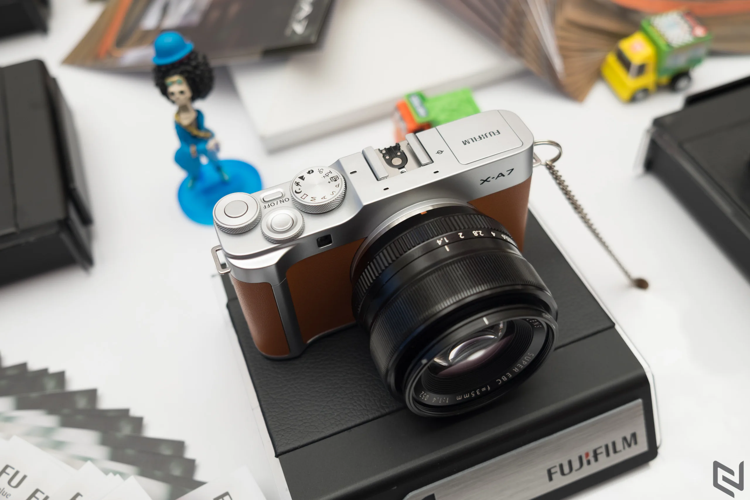 Máy ảnh Fujifilm X-A7 ra mắt thị trường Việt Nam: quay phim 4k, lấy nét nhanh, nhỏ gọn phù hợp với vlogger và người dùng nhập môn, giá chỉ 15,990,000 đồng