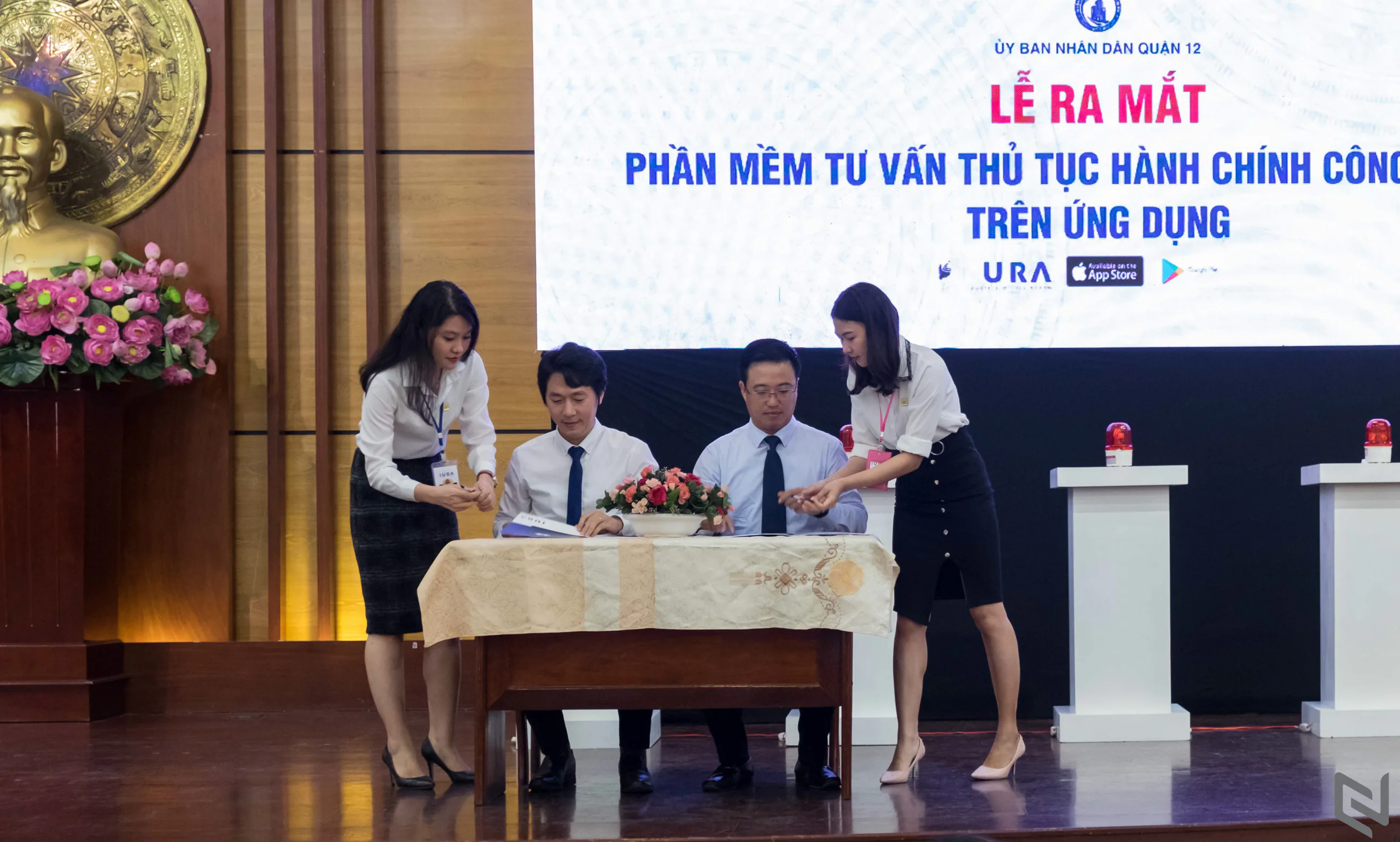 Quận 12 ra mắt ứng dụng IURA: Tư vấn thủ tục hành chính công, tư vấn trực tuyến trên thiết bị di động