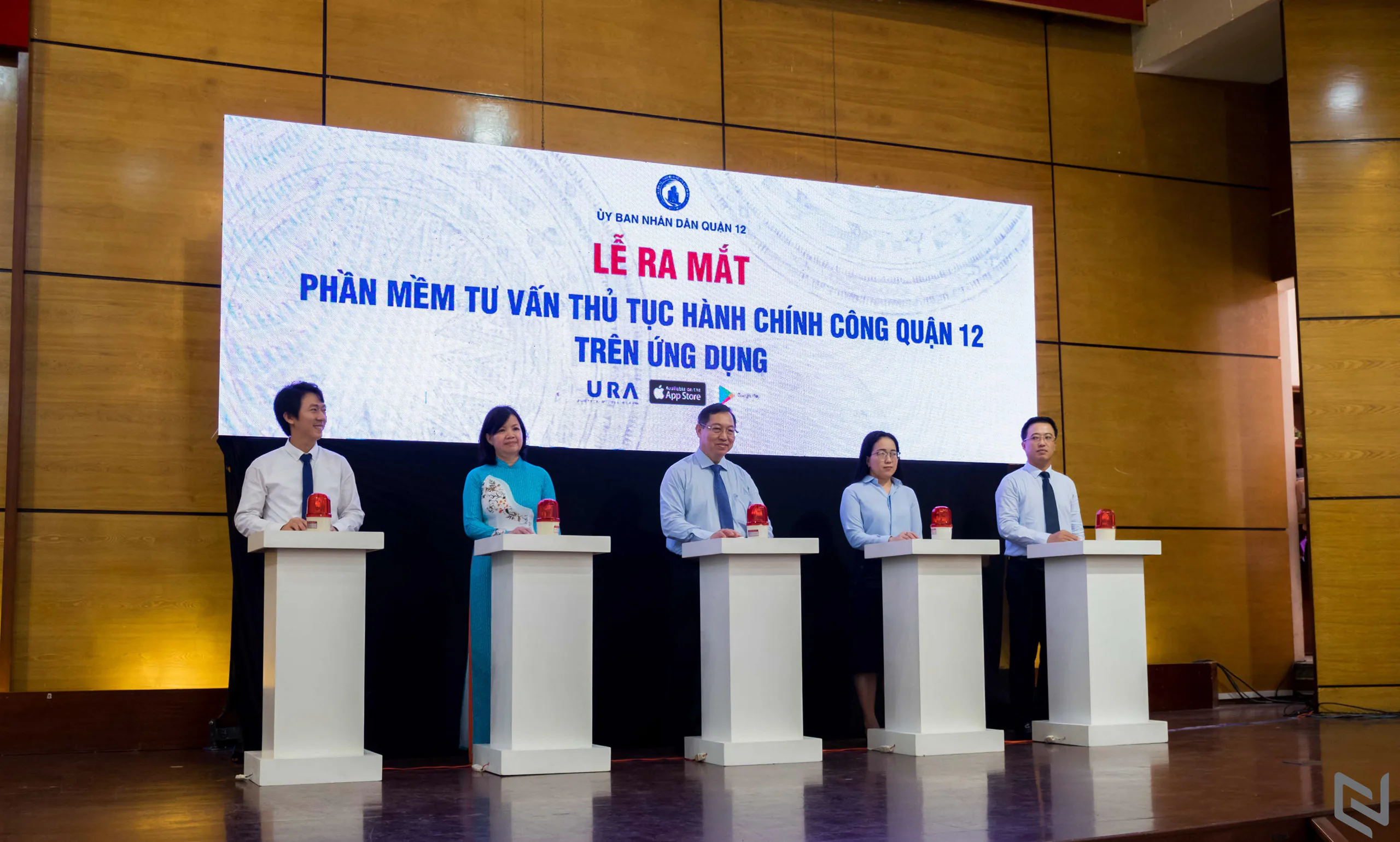 Quận 12 ra mắt ứng dụng IURA: Tư vấn thủ tục hành chính công, tư vấn trực tuyến trên thiết bị di động