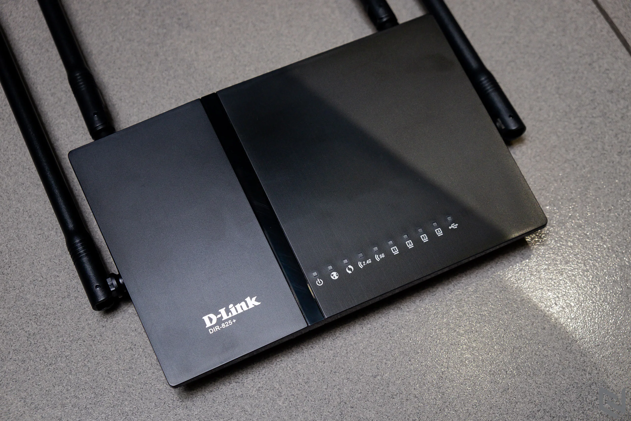 Đánh giá router D-Link DIR-825+, độ lợi sóng cao 4 x 7dBi, nhiều tính năng, giá 1.5 triệu đồng