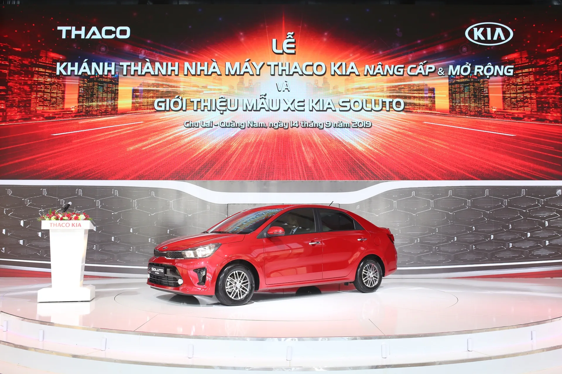 Kia Soluto ra mắt tại Việt Nam, giá từ 399 triệu, đối thủ Vios, Accent