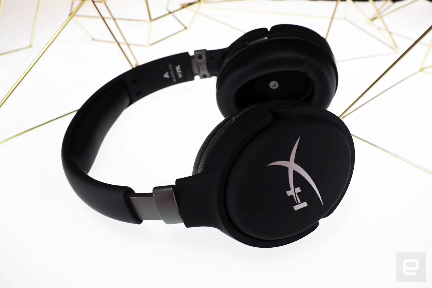 Tai nghe HyperX 7.1 mới sẽ đem đến trải nghiệm âm thanh sống động hơn cùng với theo dõi chuyển động đầu