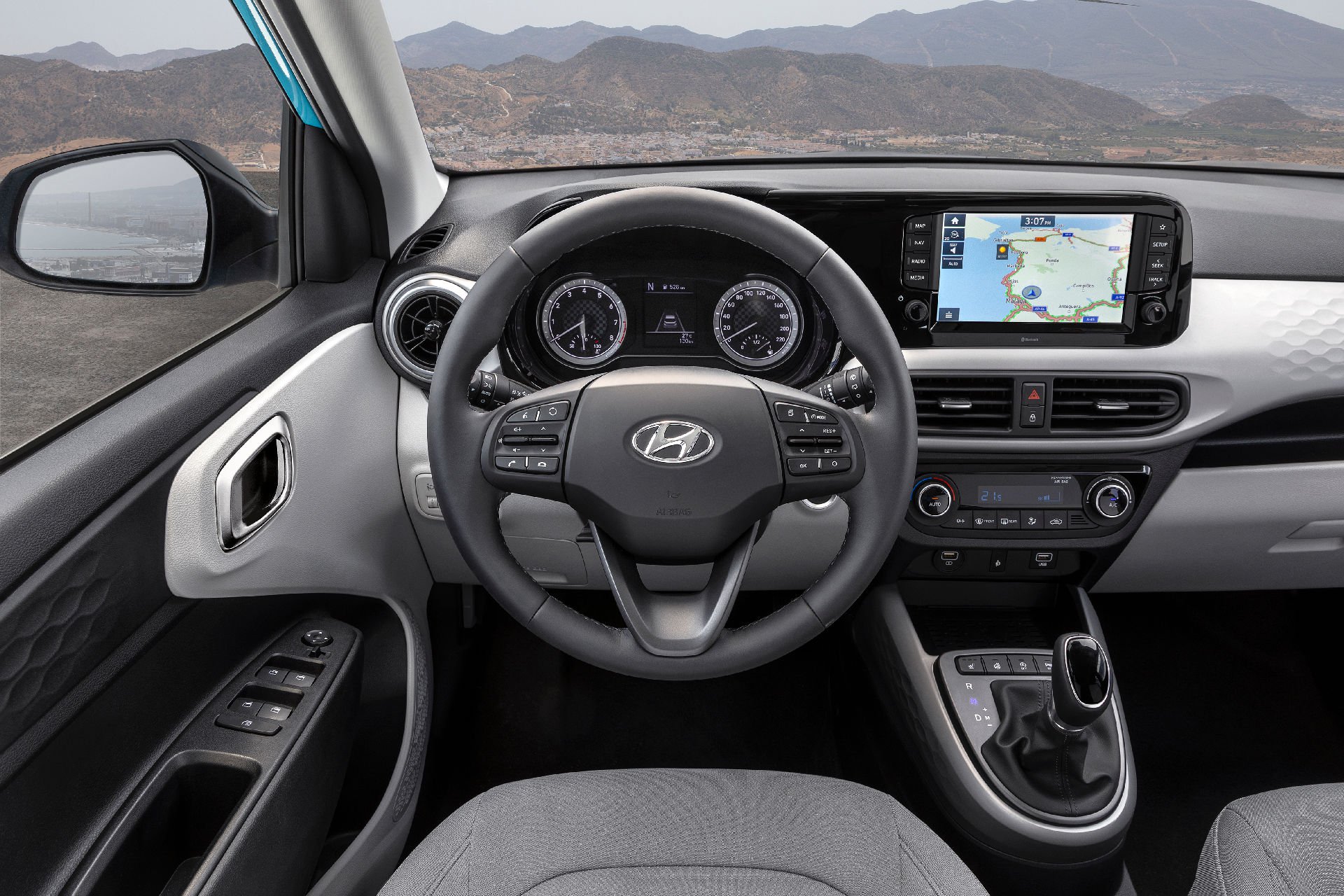 Hyundai i10 2020 ra mắt, ngoại hình tươi mới, cơ bắp hơn
