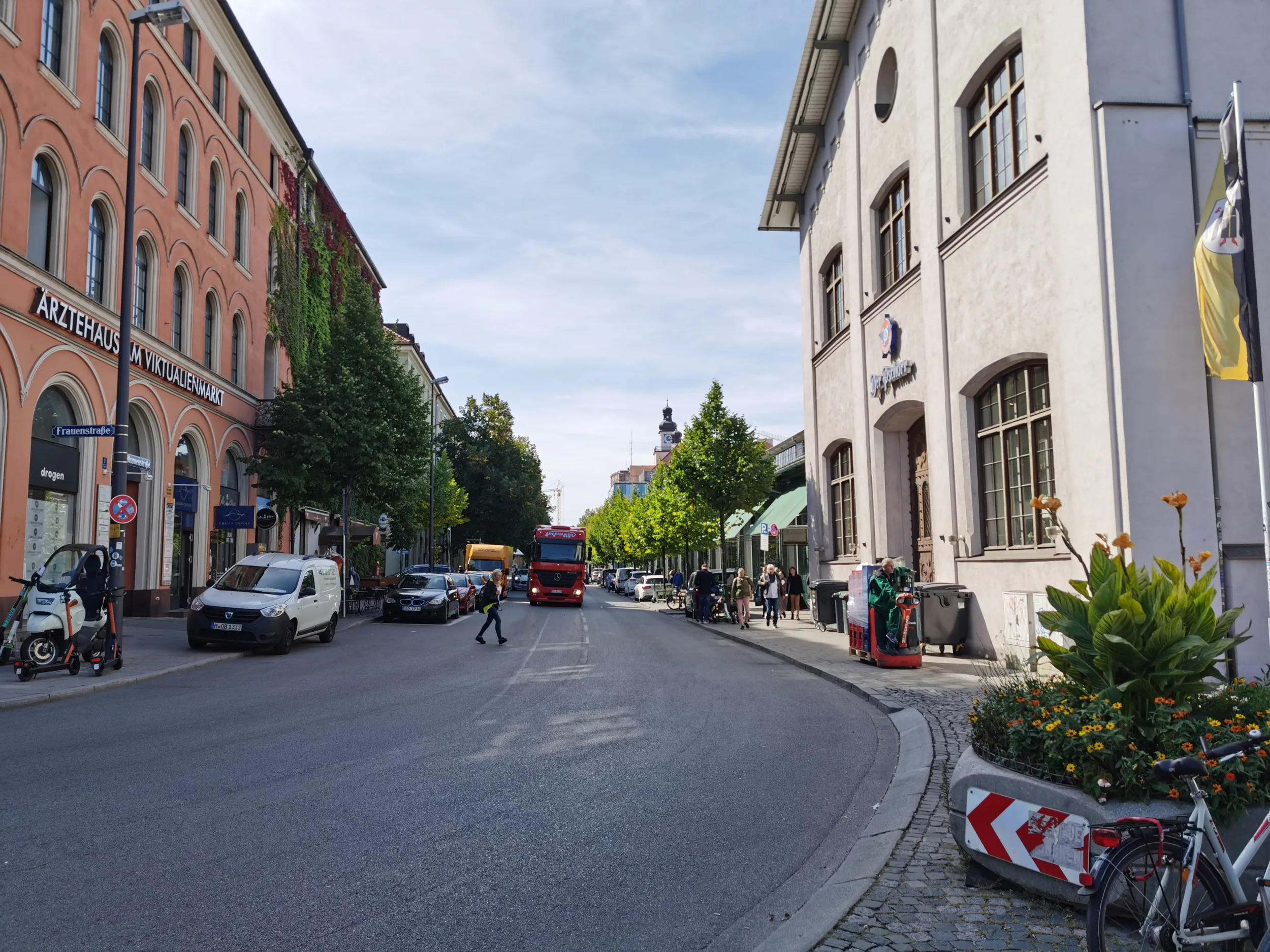 Đánh giá nhanh Huawei Mate 30 Pro: Camera quá xuất sắc nhưng tương lai mờ mịt