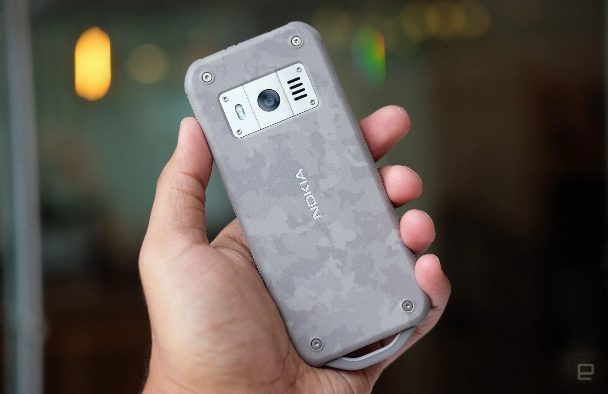 HMD Global hồi sinh điện thoại phổ thông Nokia 2720 Flip và 110, và ra mắt điện thoại "siêu trâu" Nokia 800 Tough