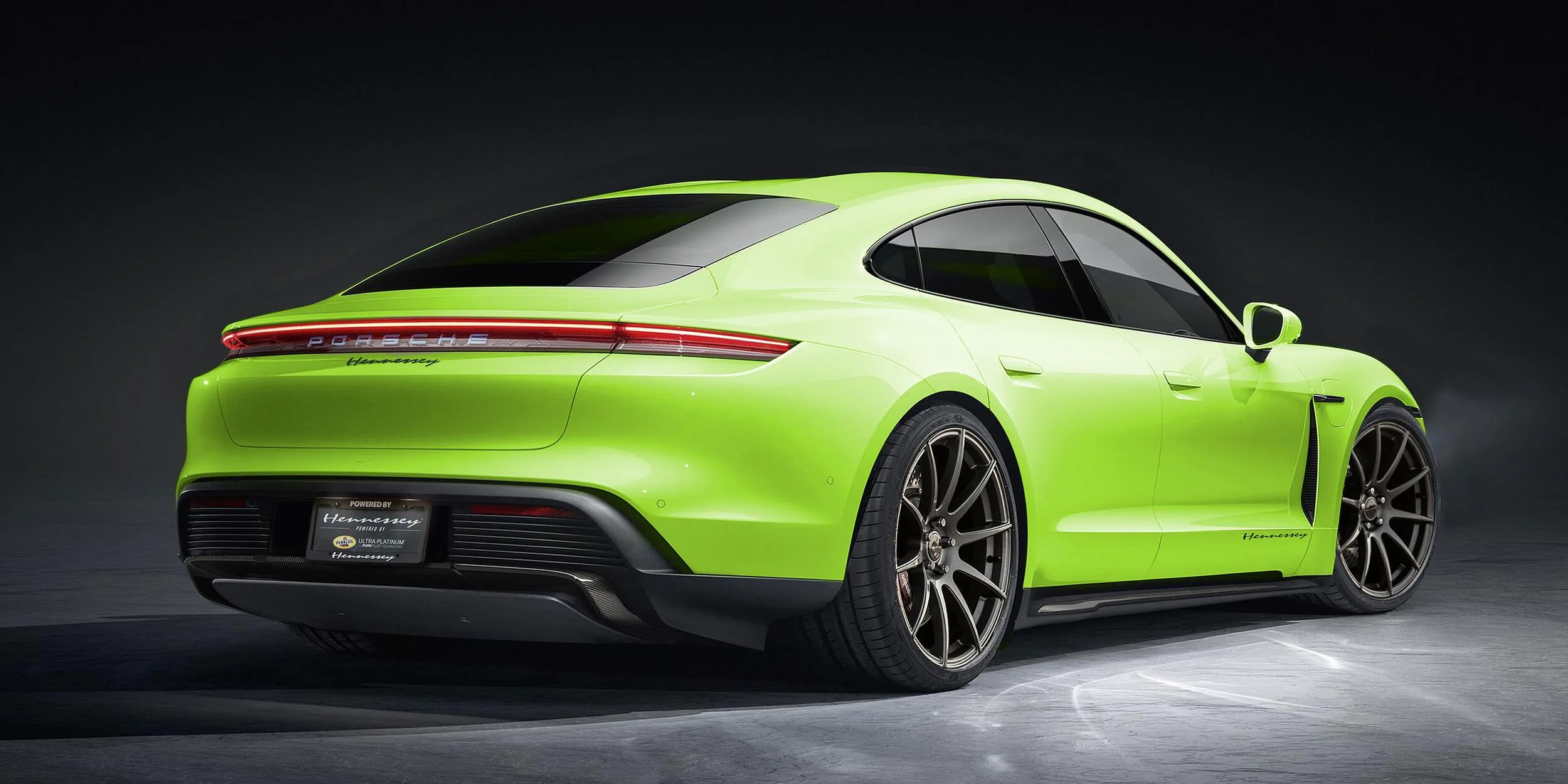 Porsche Taycan bản tuỳ chỉnh Hennessey Performance có thể còn mạnh hơn cả bản gốc