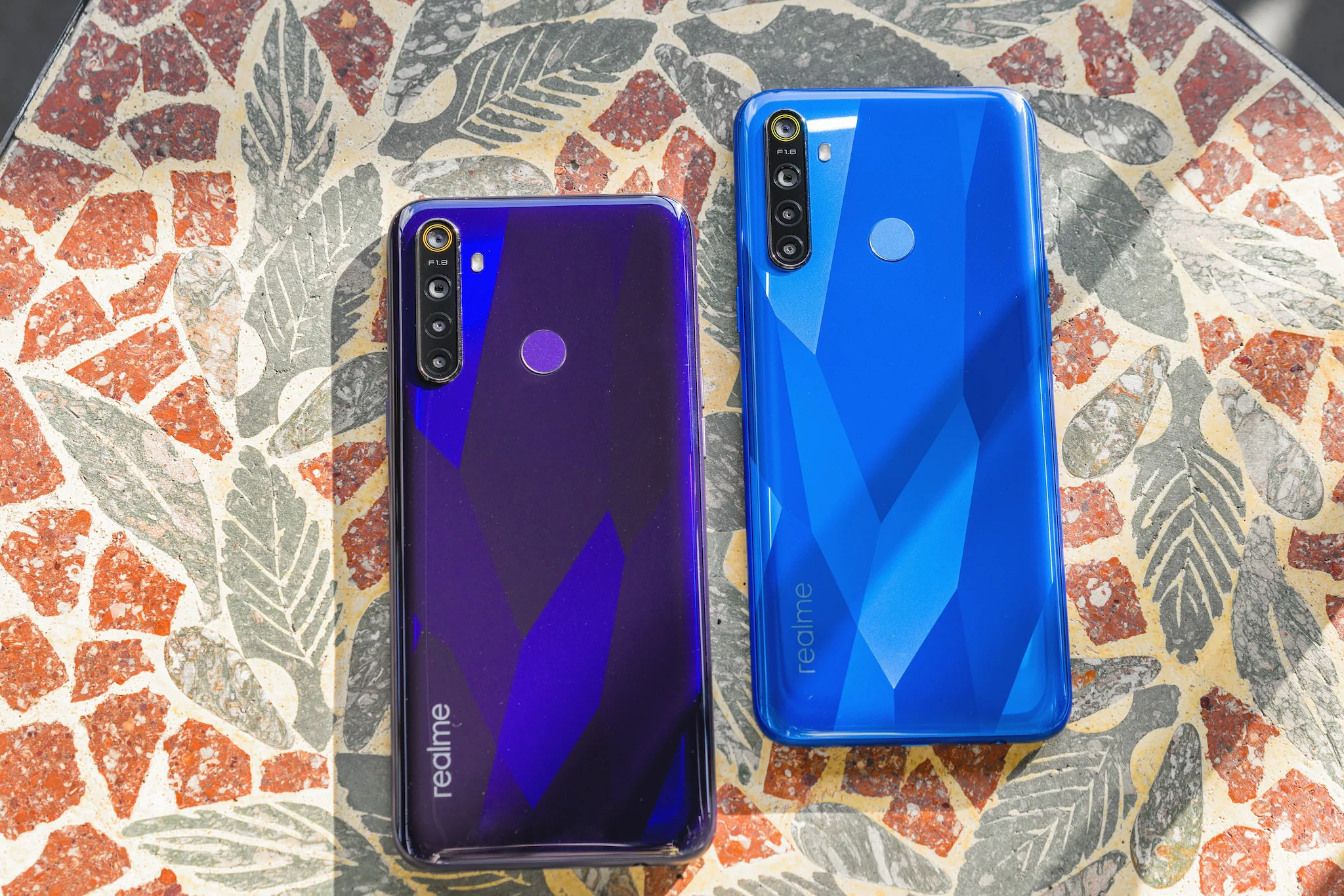Trên tay Realme 5, Snapdragon 665, viên pin 5,000mAh và giá dự kiến 4.3 triệu