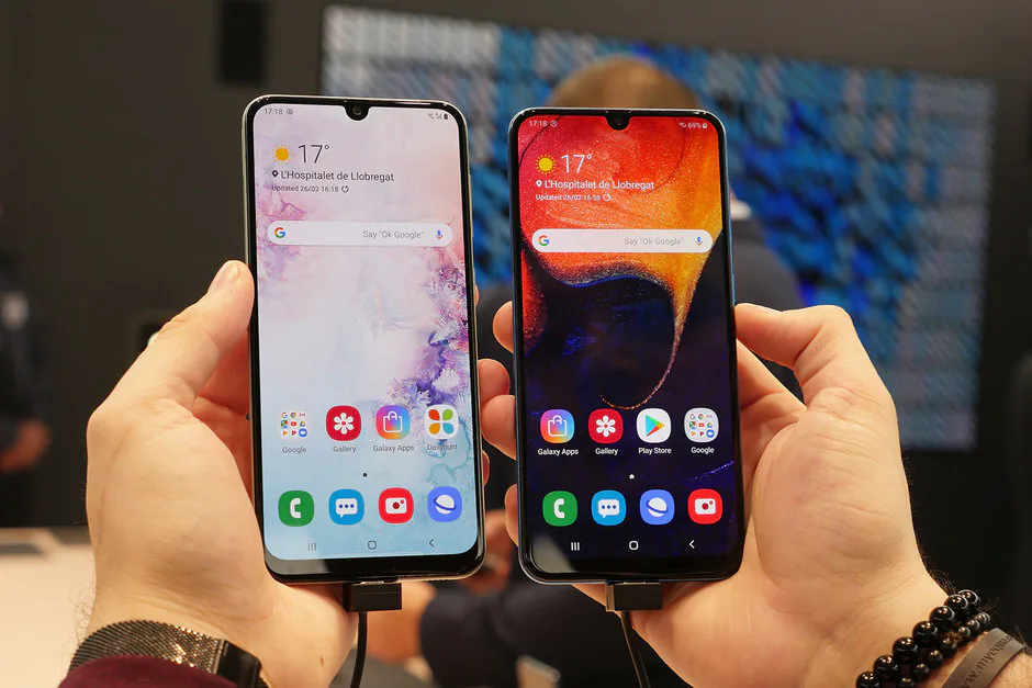 thiết kế tai thỏ trên smartphone của Samsung