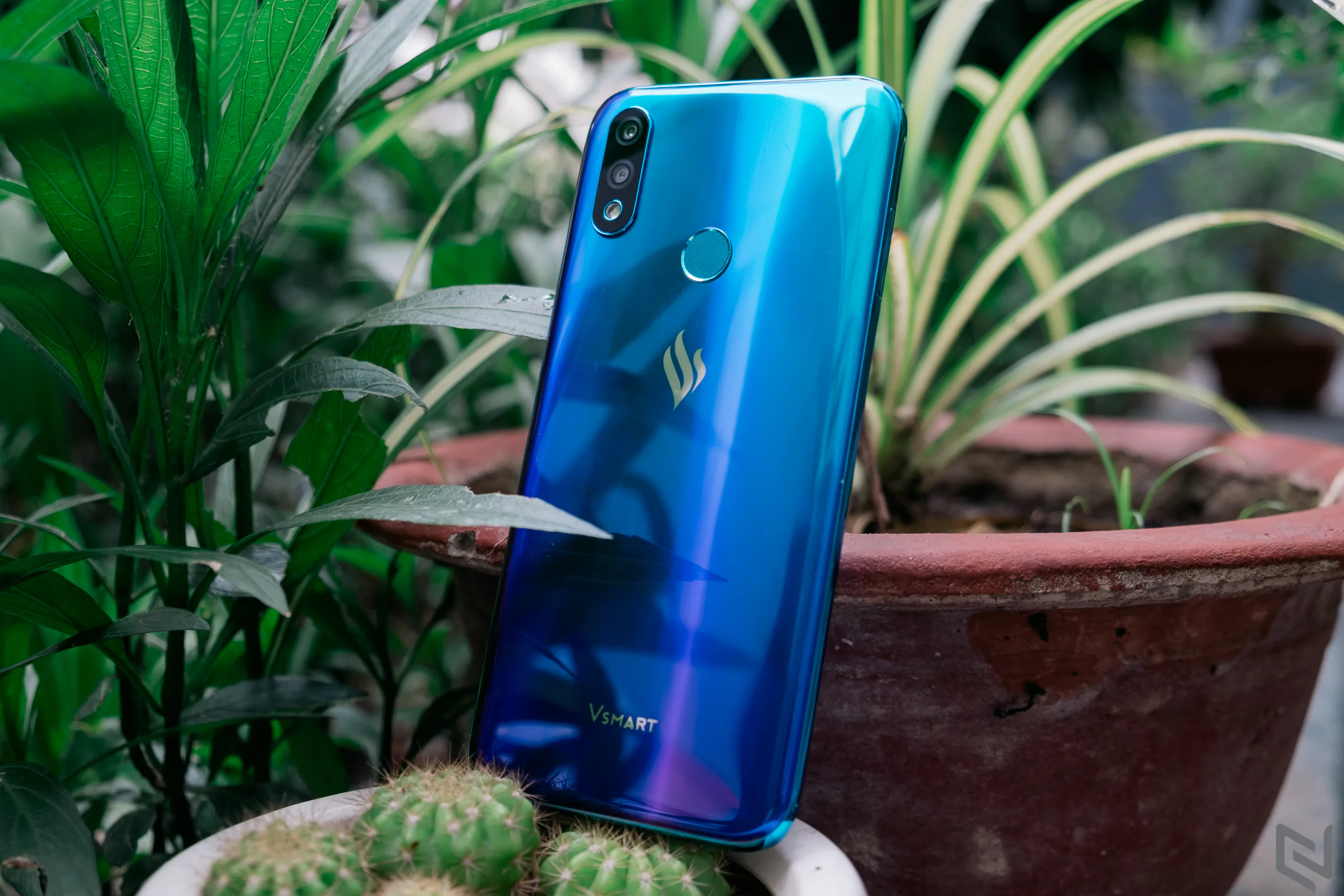Đánh giá Vsmart Joy 2+: Mặt lưng đổi màu đẹp mắt, hiệu năng tốt, pin lâu