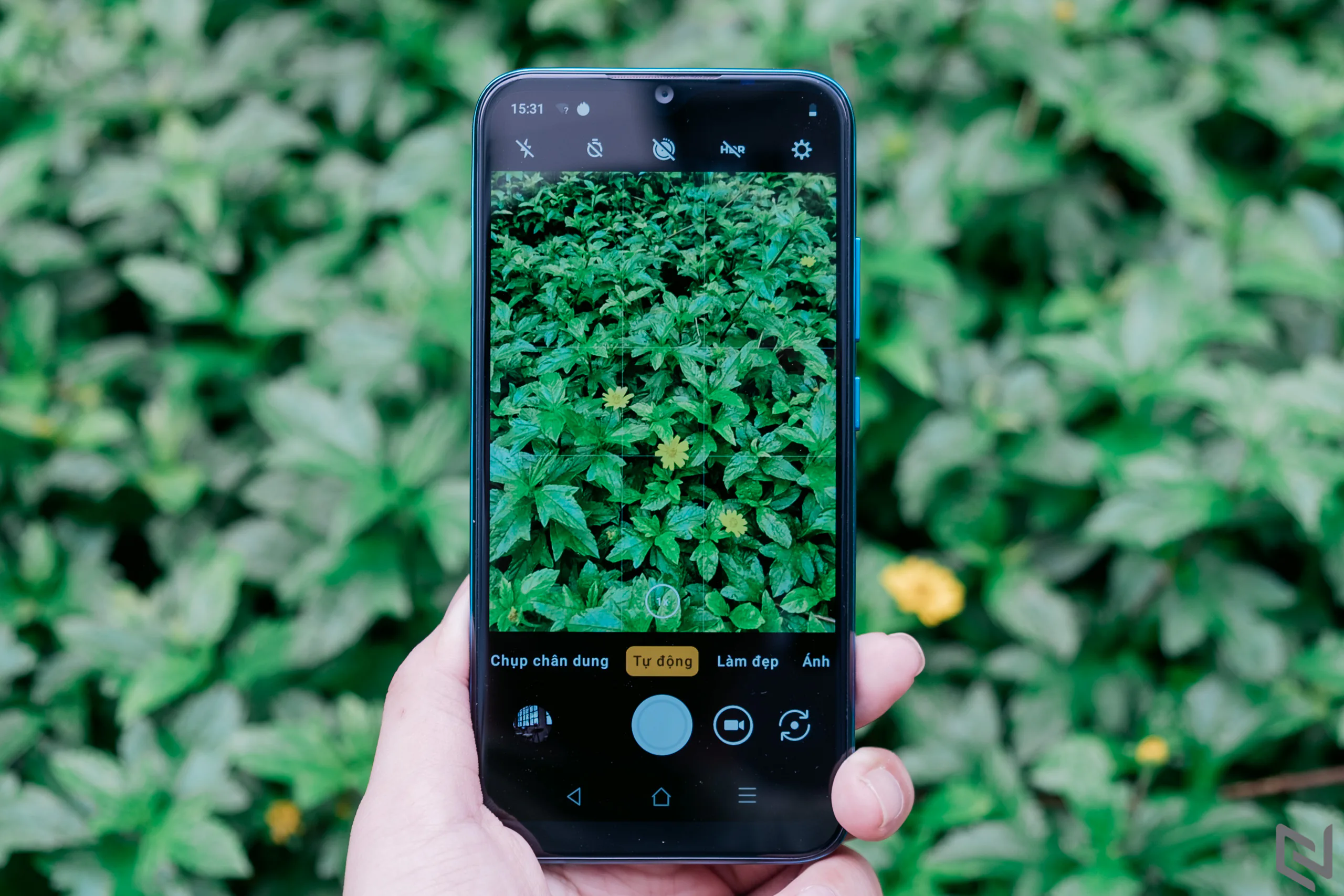 Đánh giá Vsmart Joy 2+: Mặt lưng đổi màu đẹp mắt, hiệu năng tốt, pin lâu