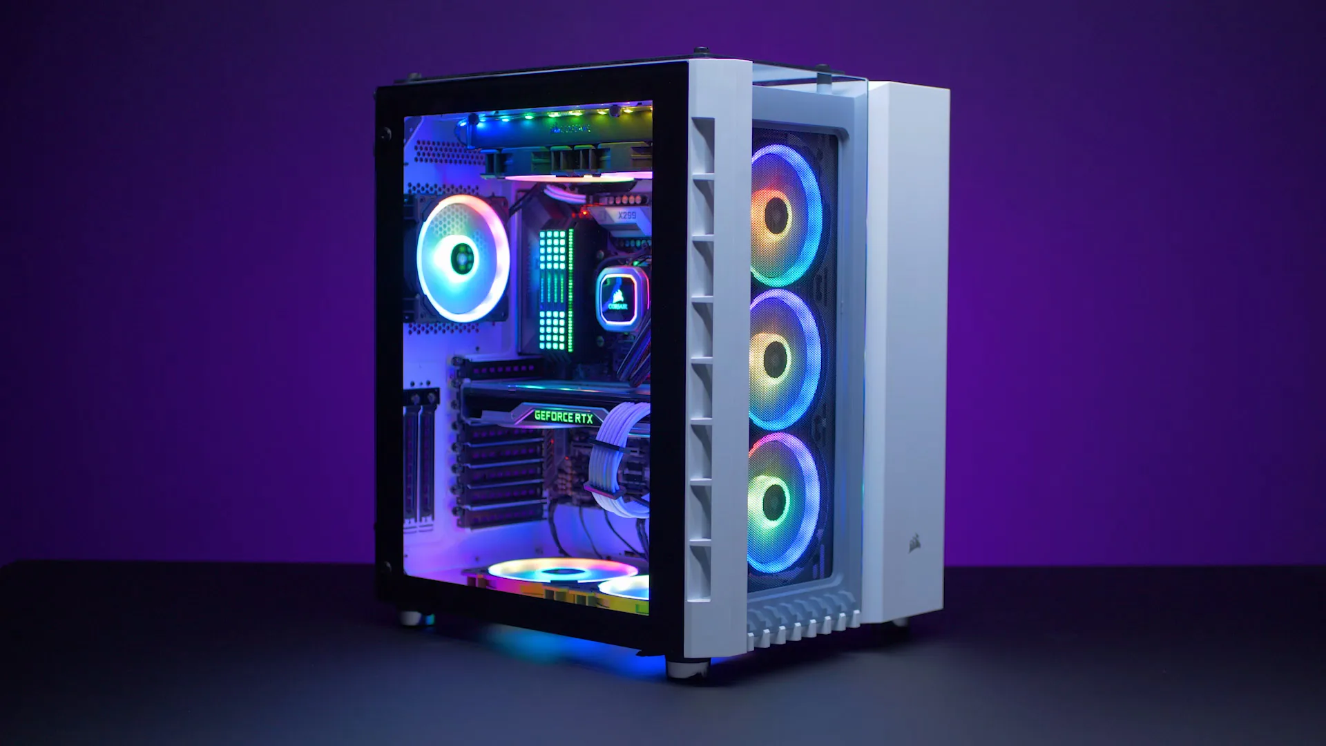 Cấu hình tương đương nhưng PC Windows chỉ có nửa giá so với Mac Pro