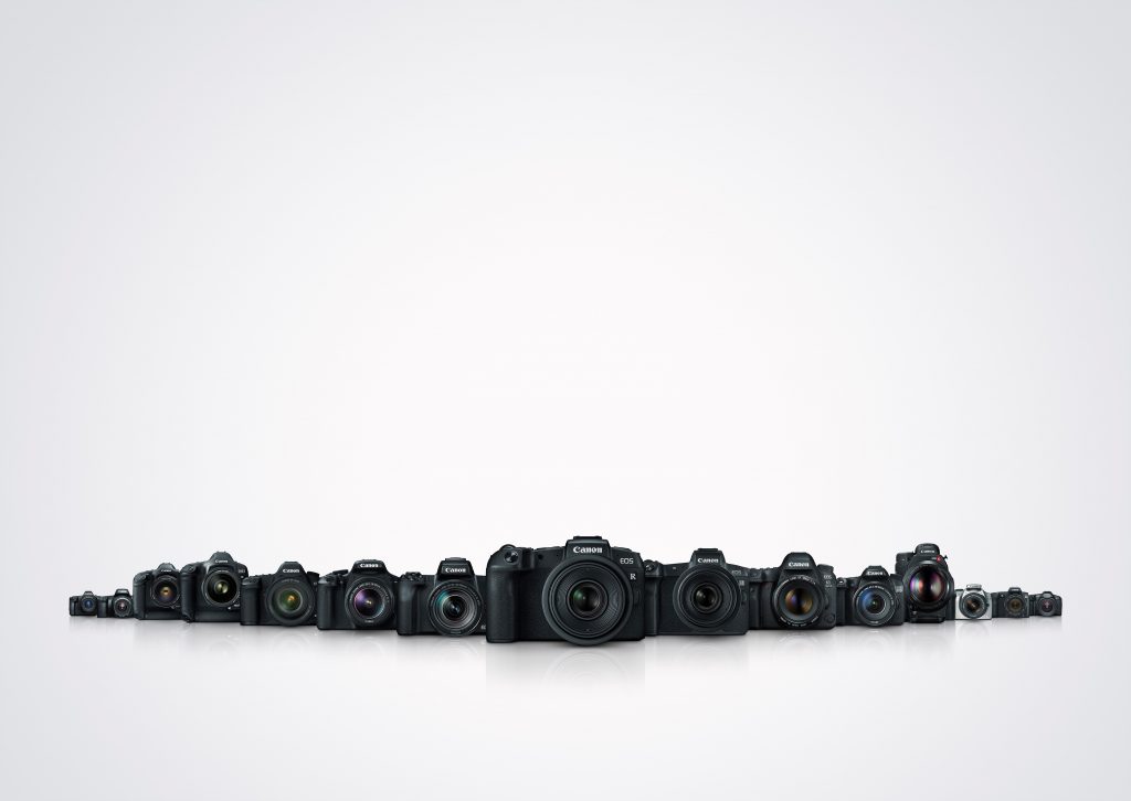 Canon vượt mốc 100 triệu máy ảnh dòng EOS dùng phim và máy EOS kỹ thuật số