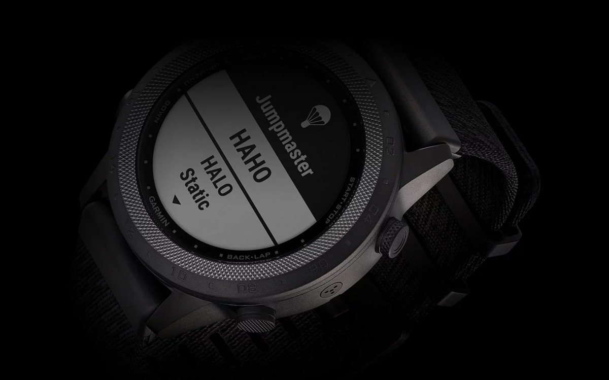 Garmin ra mắt smartwatch MARQ Commander có khả năng xoá sạch mọi dữ liệu người dùng chỉ bằng một nút bấm