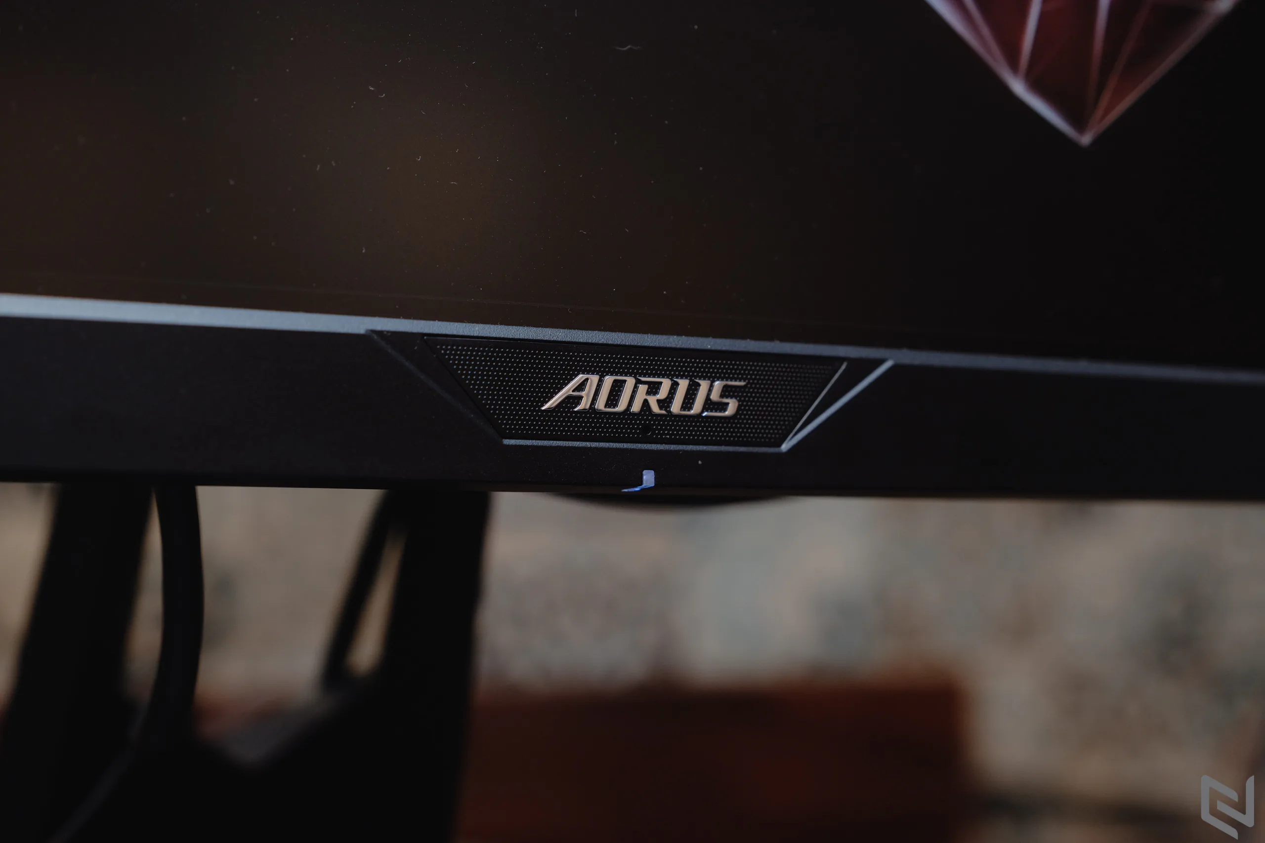 Trên tay màn hình chơi game AORUS FI27Q: Màn hình chơi game tấm nền IPS 165Hz, tốc độ phản hồi 1ms, thiết kế đẹp mắt cho game thủ