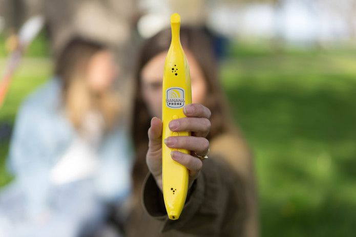 Đây là 'Điện thoại chuối', một trái chuối cho phép nghe gọi điện thoại