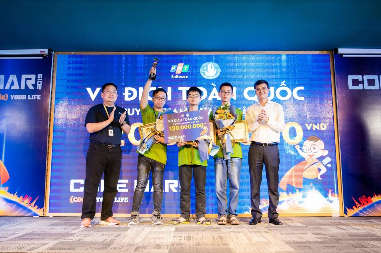 FPT Software chi 1 tỷ đồng giải thưởng cho chung kết Code War 2019