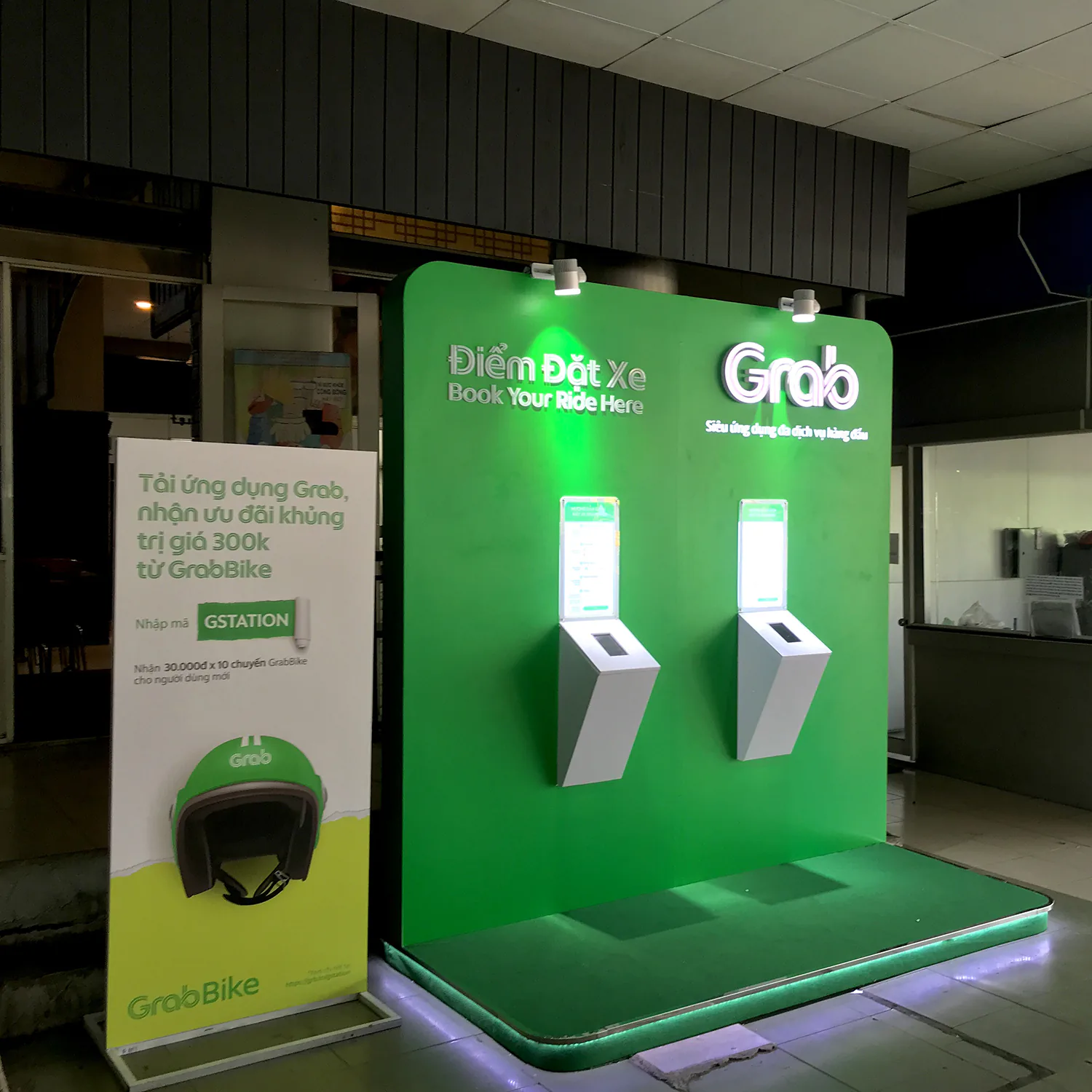 Grab triển khai thử nghiệm khu vực đón trả hành khách GrabBike tại Bến xe Miền Đông (TP.HCM)