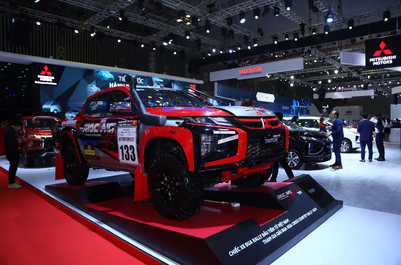 Chính thức khai mạc triển lãm ô tô Việt Nam - VietNam Motor Show 2019