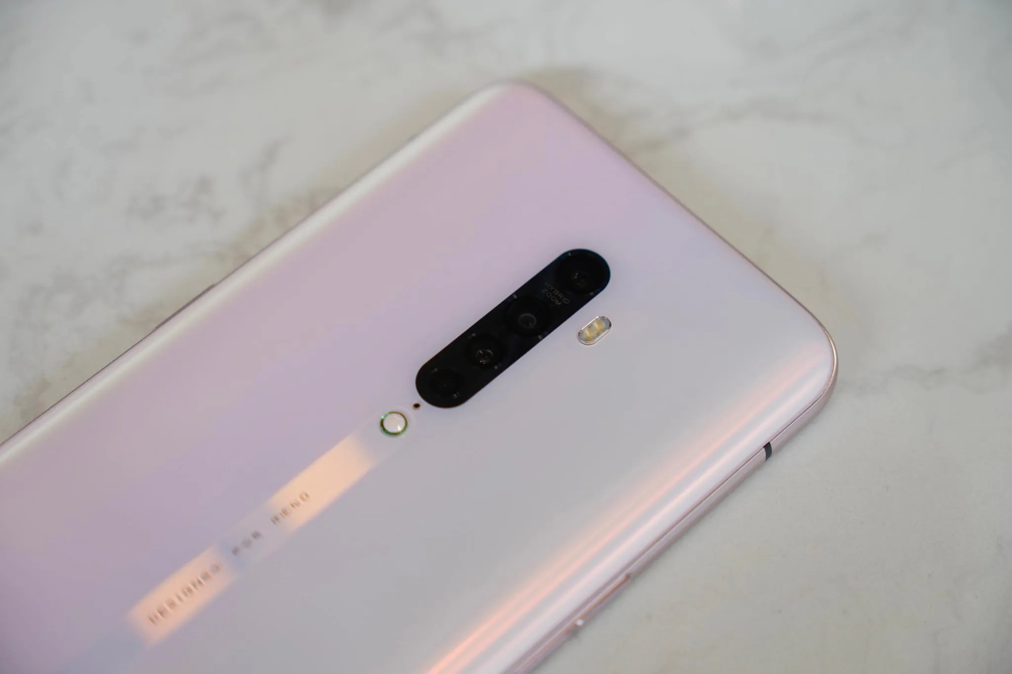 Mở hộp và đánh giá nhanh OPPO Reno2: Tinh hoa smartphone hội tụ