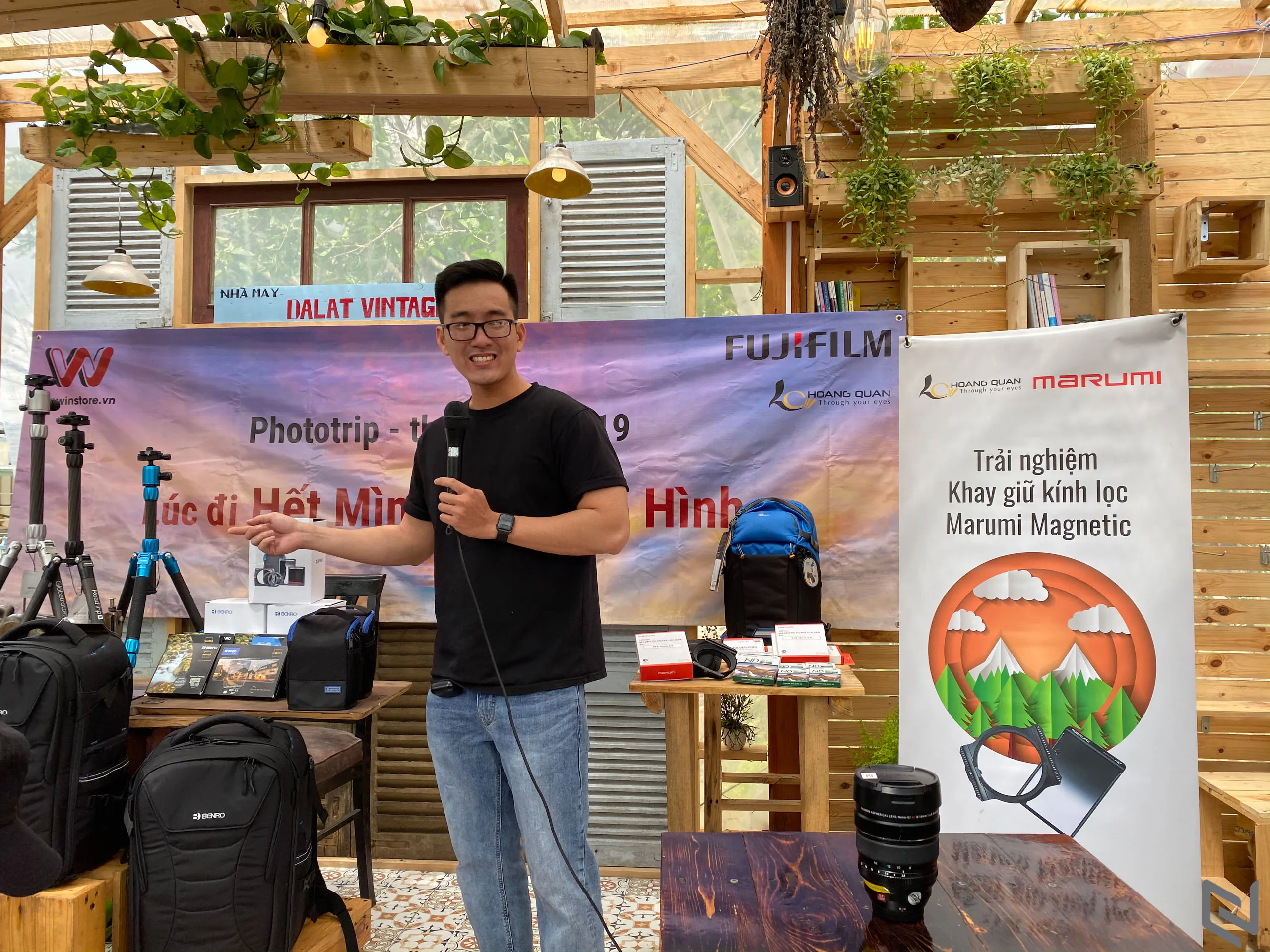 Phototrip cùng WinWinStore, Fujifilm và Hoằng Quân: Nhiều ảnh đẹp và kỷ niệm đáng nhớ