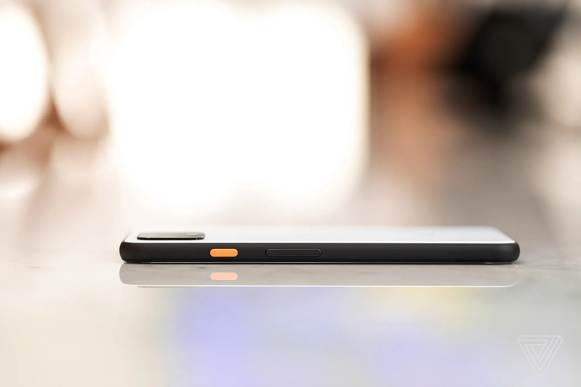 Google ra mắt Pixel 4 và 4 XL: Thôi chạy đua camera và tập trung vào tính năng