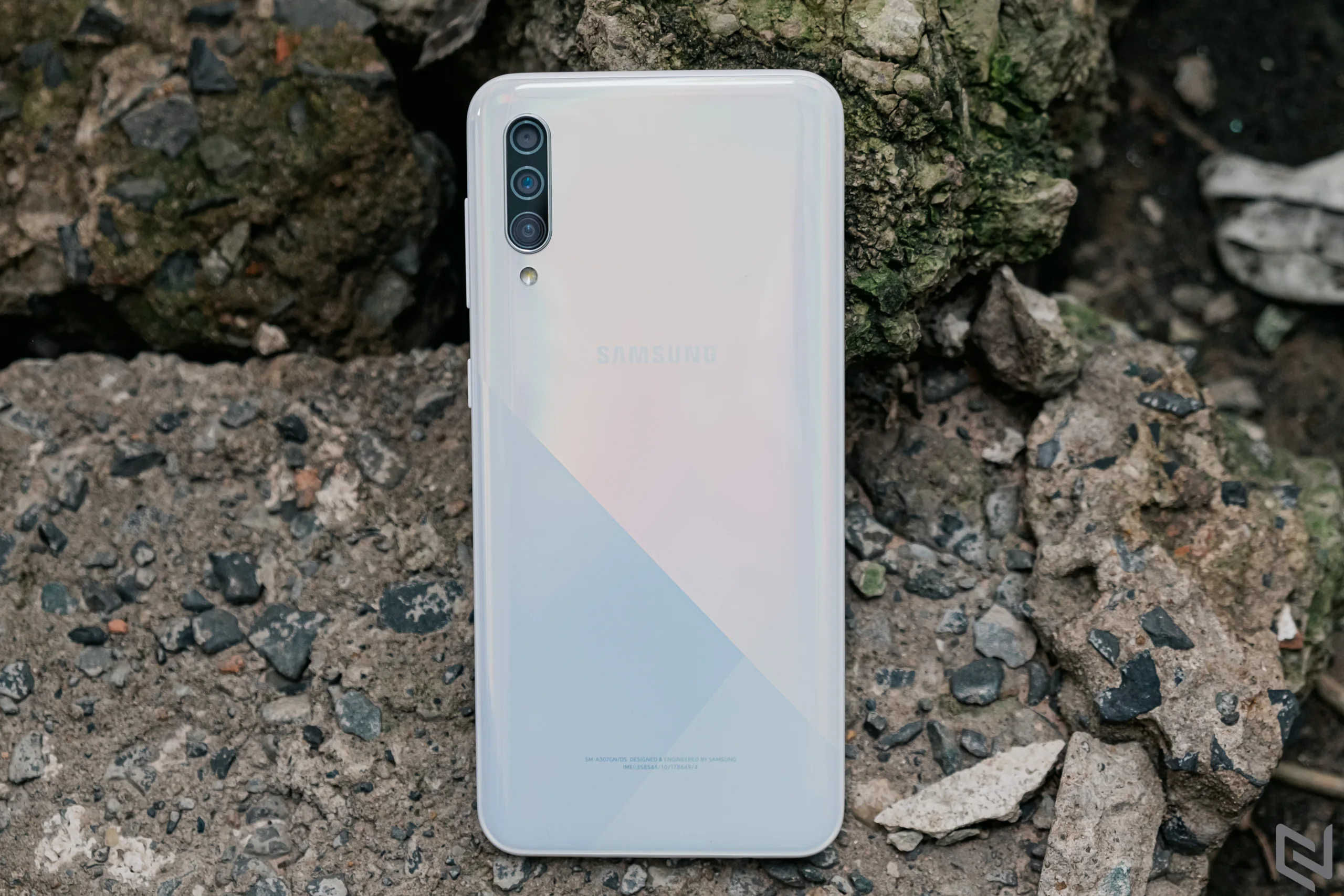 Đánh giá Samsung Galaxy A30s: Thiết kế đẹp hơn, camera tốt hơn và đáng để nâng cấp