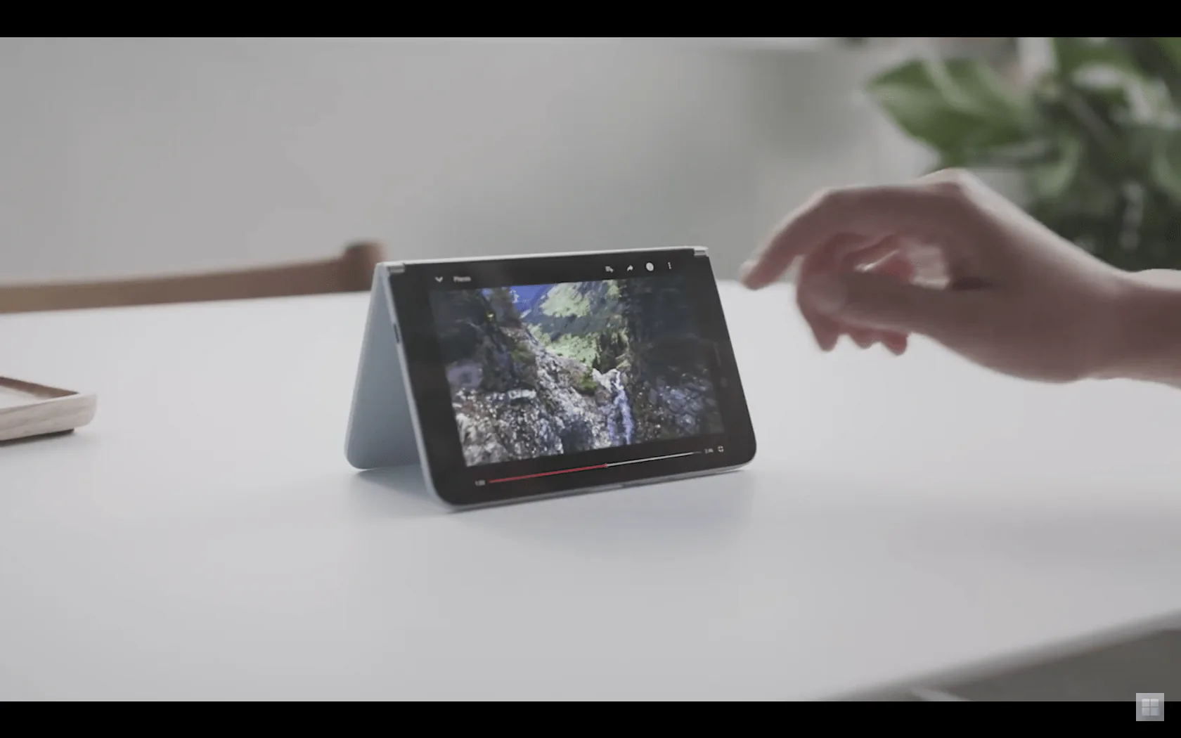 Microsoft: 'Hệ điều hành Android là hệ điều hành tốt nhất dành cho điện thoại'