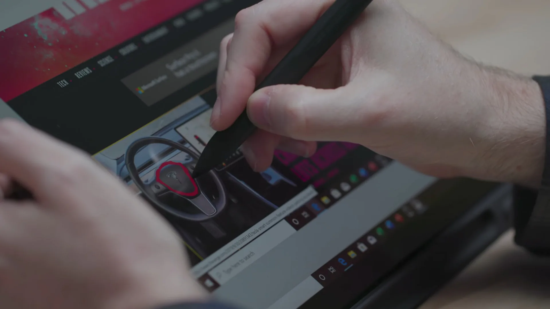Microsoft ra mắt Surface Pro X với ý định hồi sinh dòng laptop sử dụng nền tảng ARM