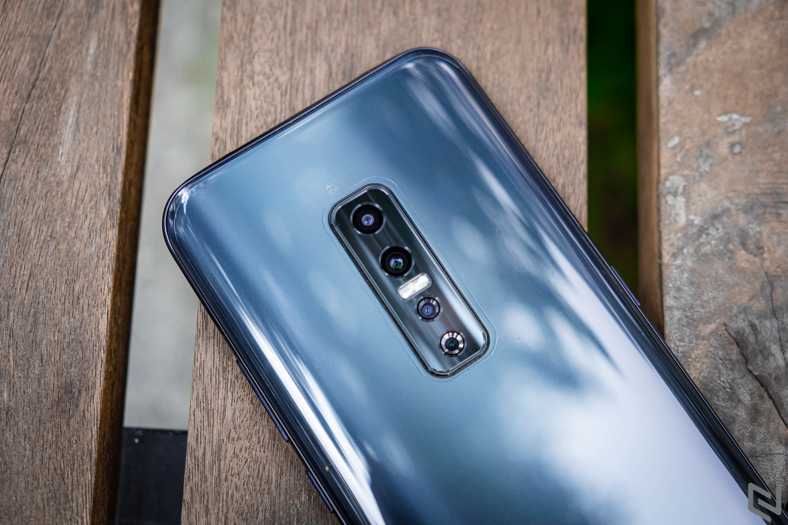 Trên tay vivo V17 Pro: Thiết kế hài hoà, 6 camera, Snapdragon 675 và có sạc nhanh