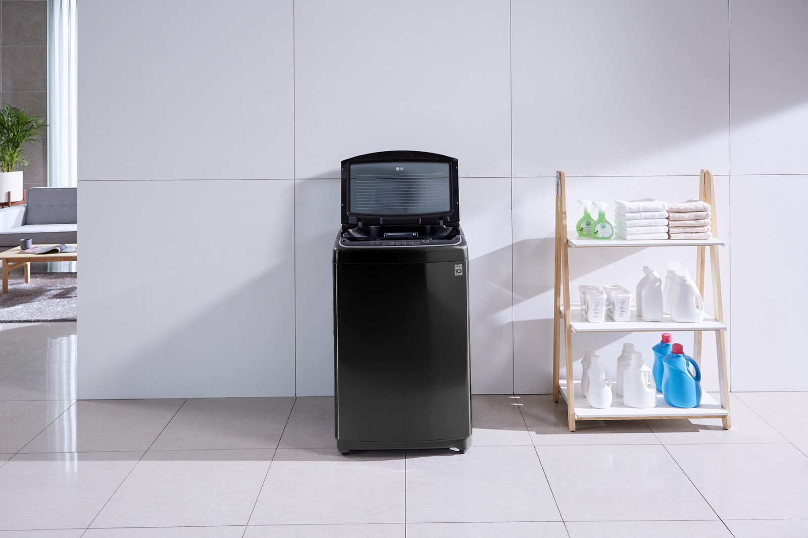 LG ra mắt máy giặt lồng đứng hơi nước DD mang tới trải nghiệm giặt giũ hoàn hảo