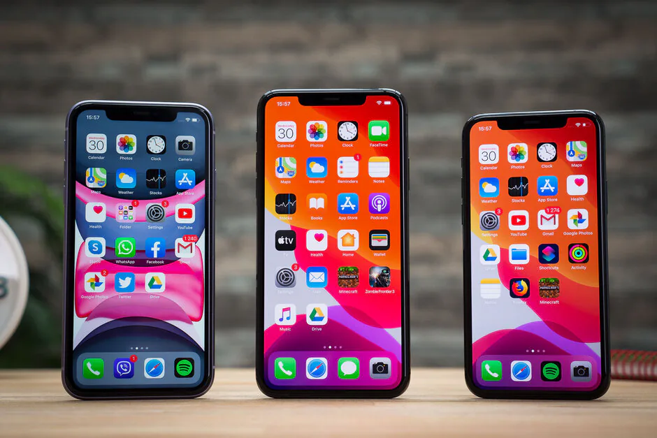 Báo cáo cho biết Apple thiết kế lại iPhone năm nay với cạnh phẳng và tai thỏ nhỏ hơn