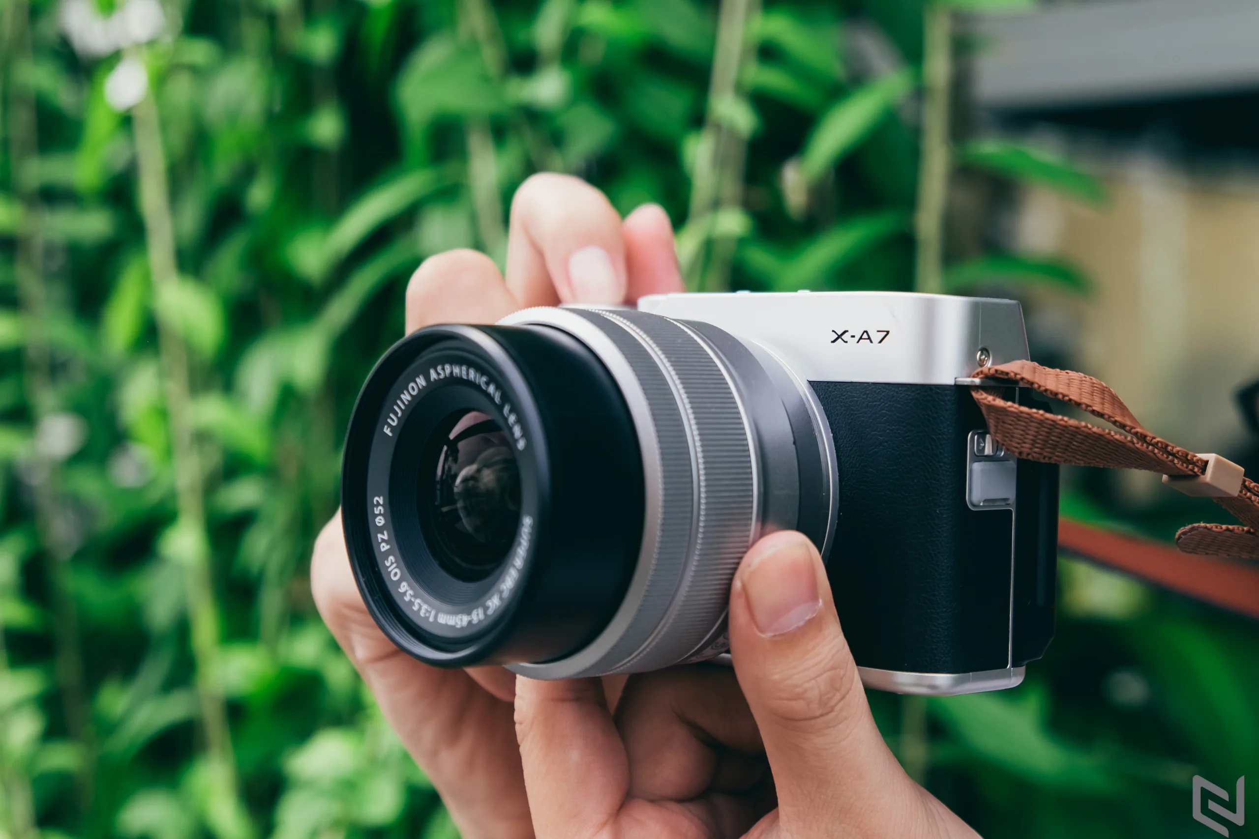 Trải nghiệm Fujifilm X-A7: Chất ảnh tốt, dễ sử dụng và màn hình xoay lật cảm ứng tiện lợi