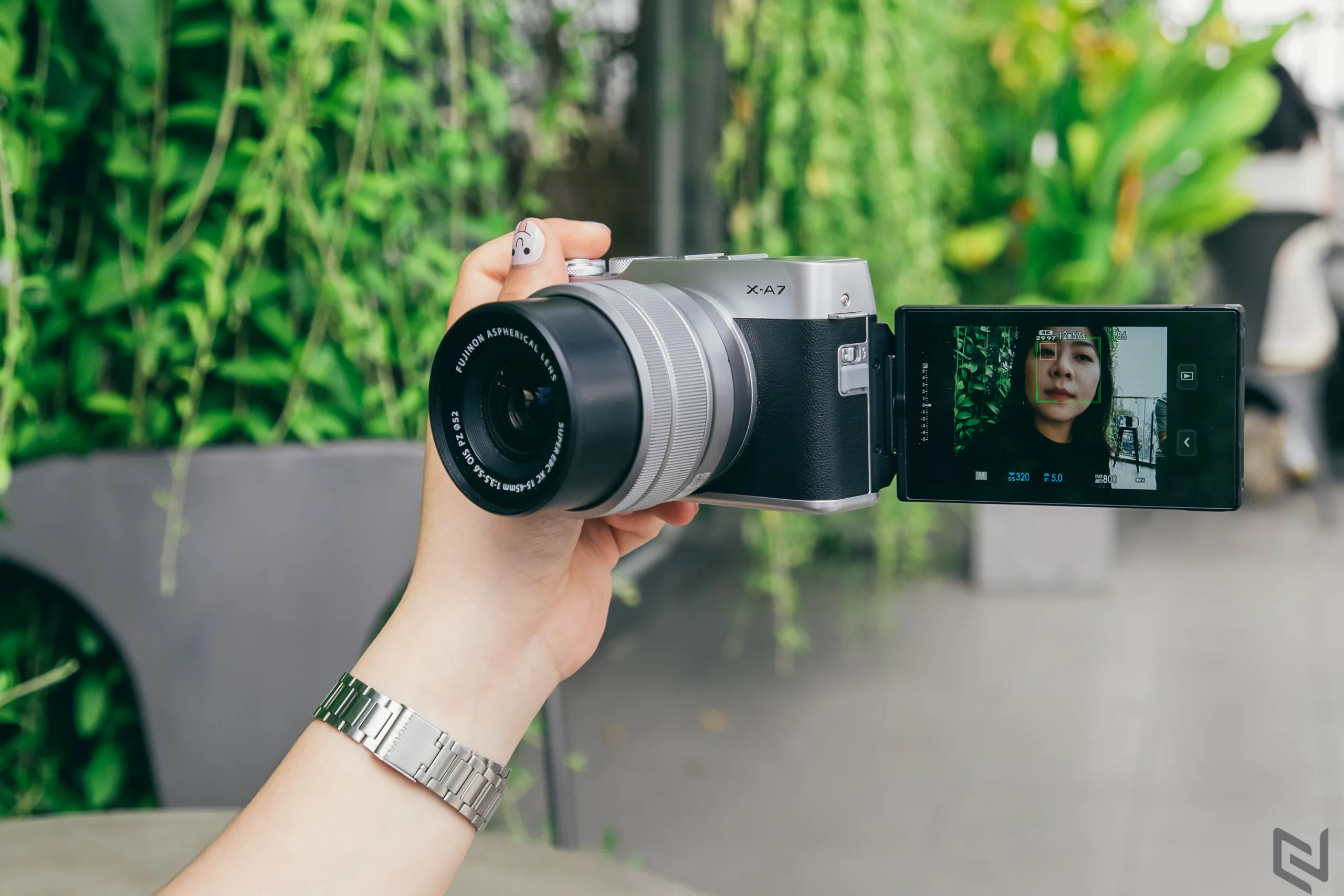 Trải nghiệm Fujifilm X-A7: Chất ảnh tốt, dễ sử dụng và màn hình xoay lật cảm ứng tiện lợi
