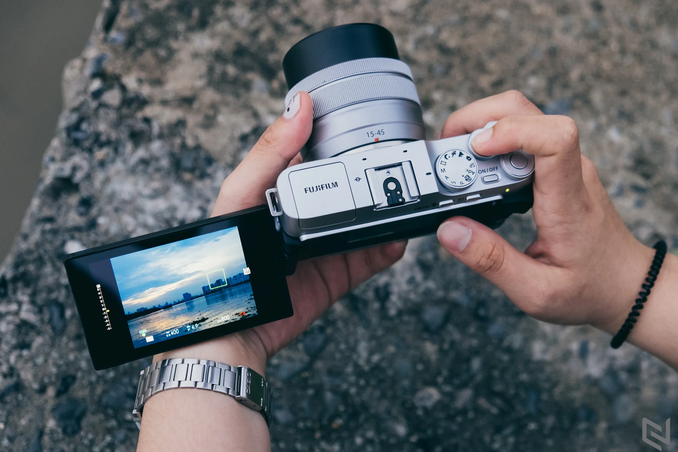 Trải nghiệm Fujifilm X-A7: Chất ảnh tốt, dễ sử dụng và màn hình xoay lật cảm ứng tiện lợi