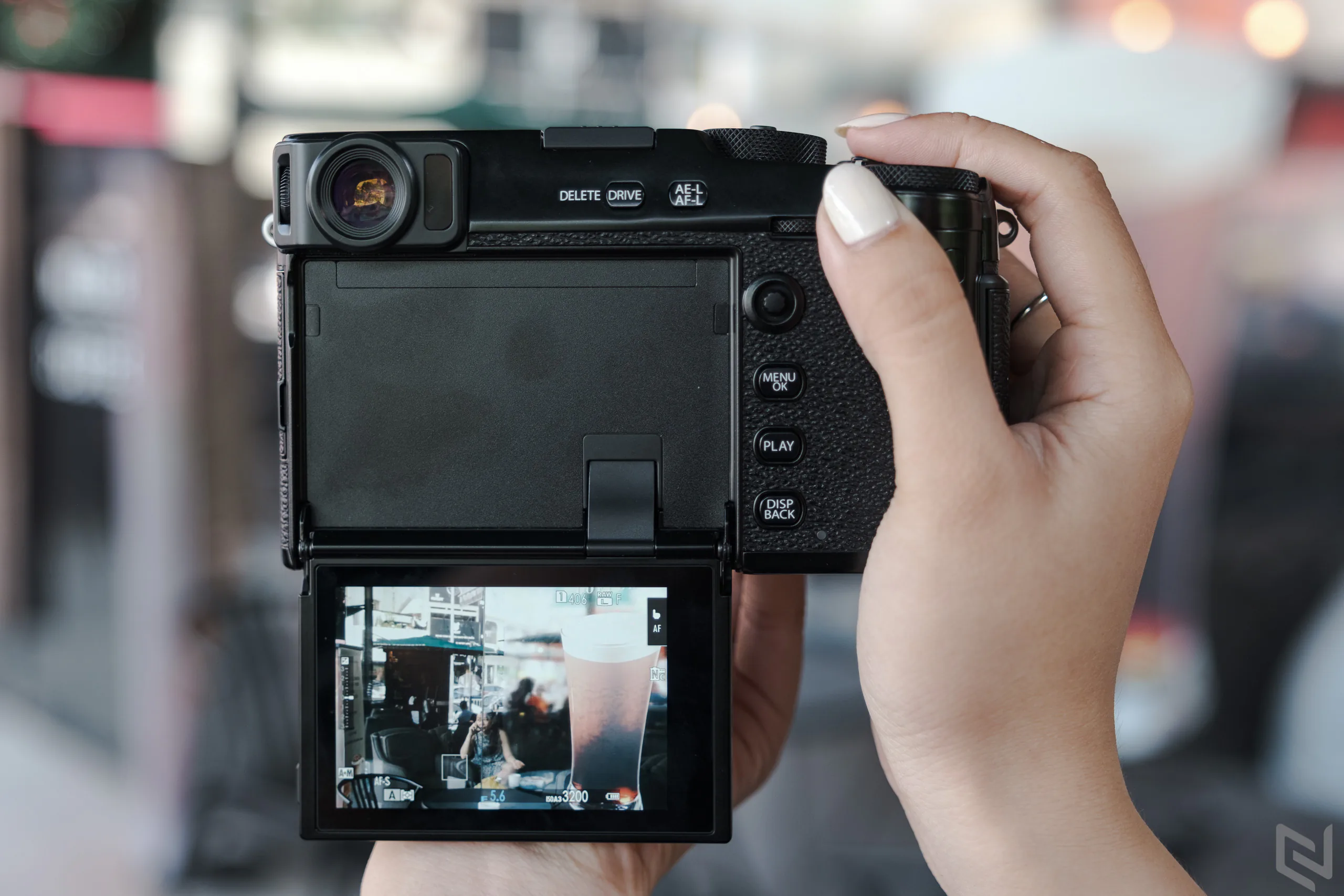 Trải nghiệm Fujiilm X-Pro3: Nếu muốn khác biệt, đây chính là chiếc máy ảnh dành cho bạn