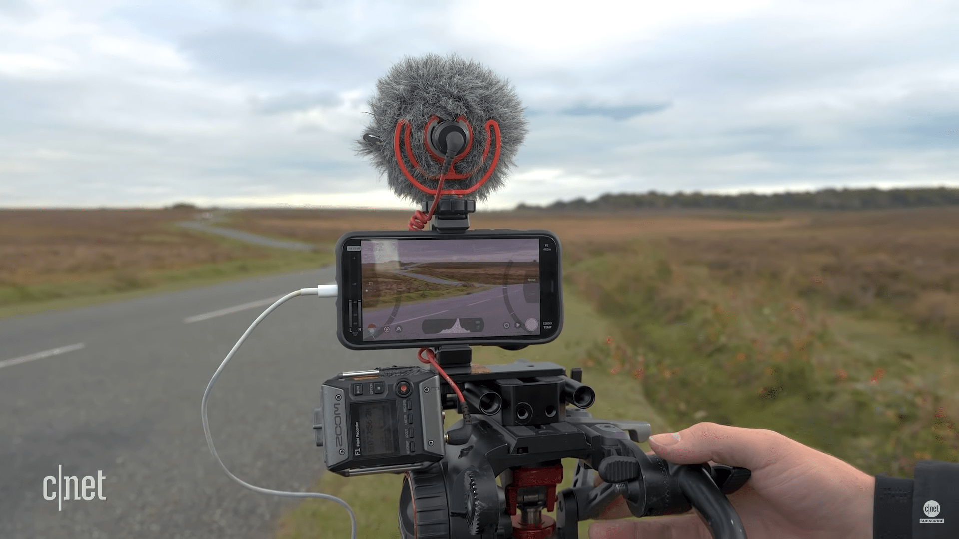 Liệu iPhone 11 Pro có thay thế được máy quay chuyên nghiệp để làm phim?