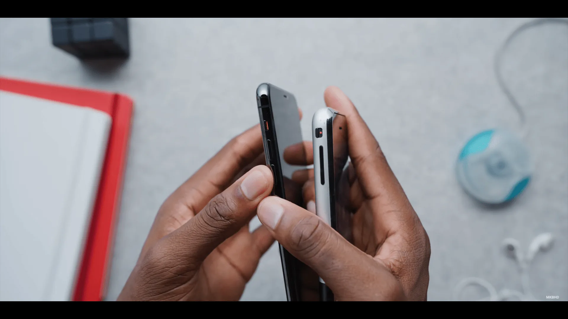So sánh iPhone 11 Pro và iPhone 1: Nhiều thay đổi và phát triển, nhưng vẫn có thứ trường tồn và làm nên thương hiệu "iPhone"