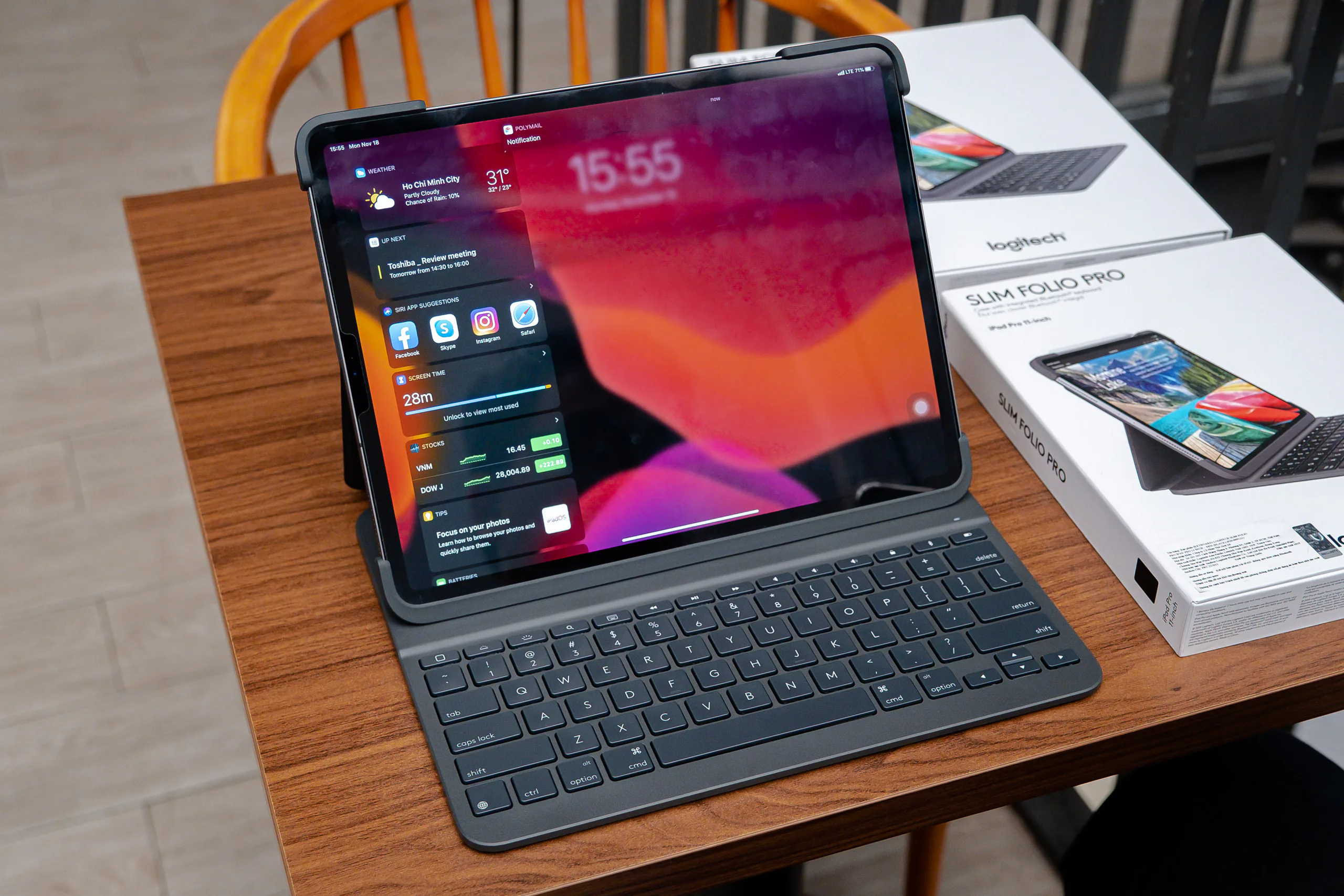 SLIM FOLIO PRO: Bàn phím không dây tốt nhất cho iPad Pro