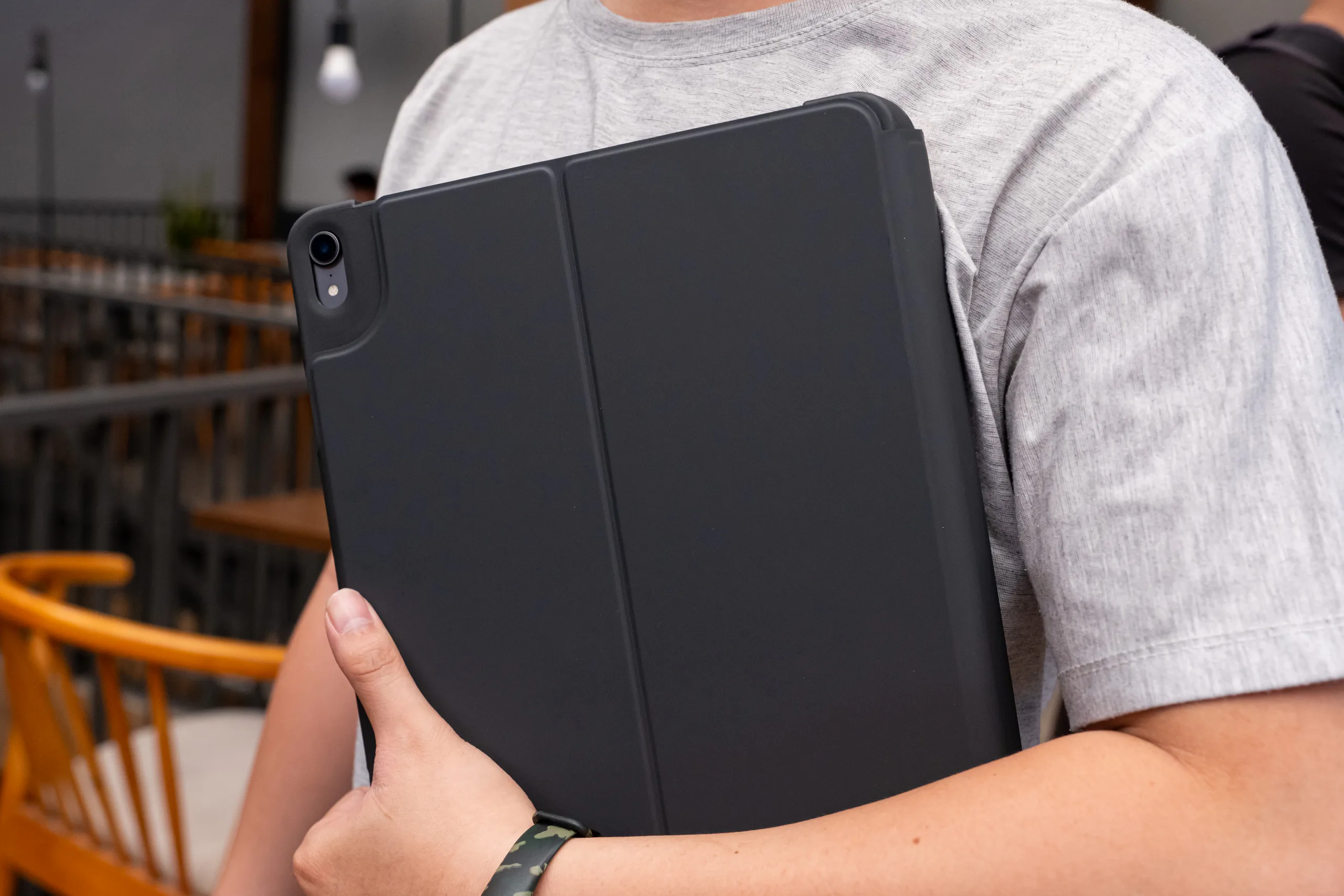 SLIM FOLIO PRO: Bàn phím không dây tốt nhất cho iPad Pro
