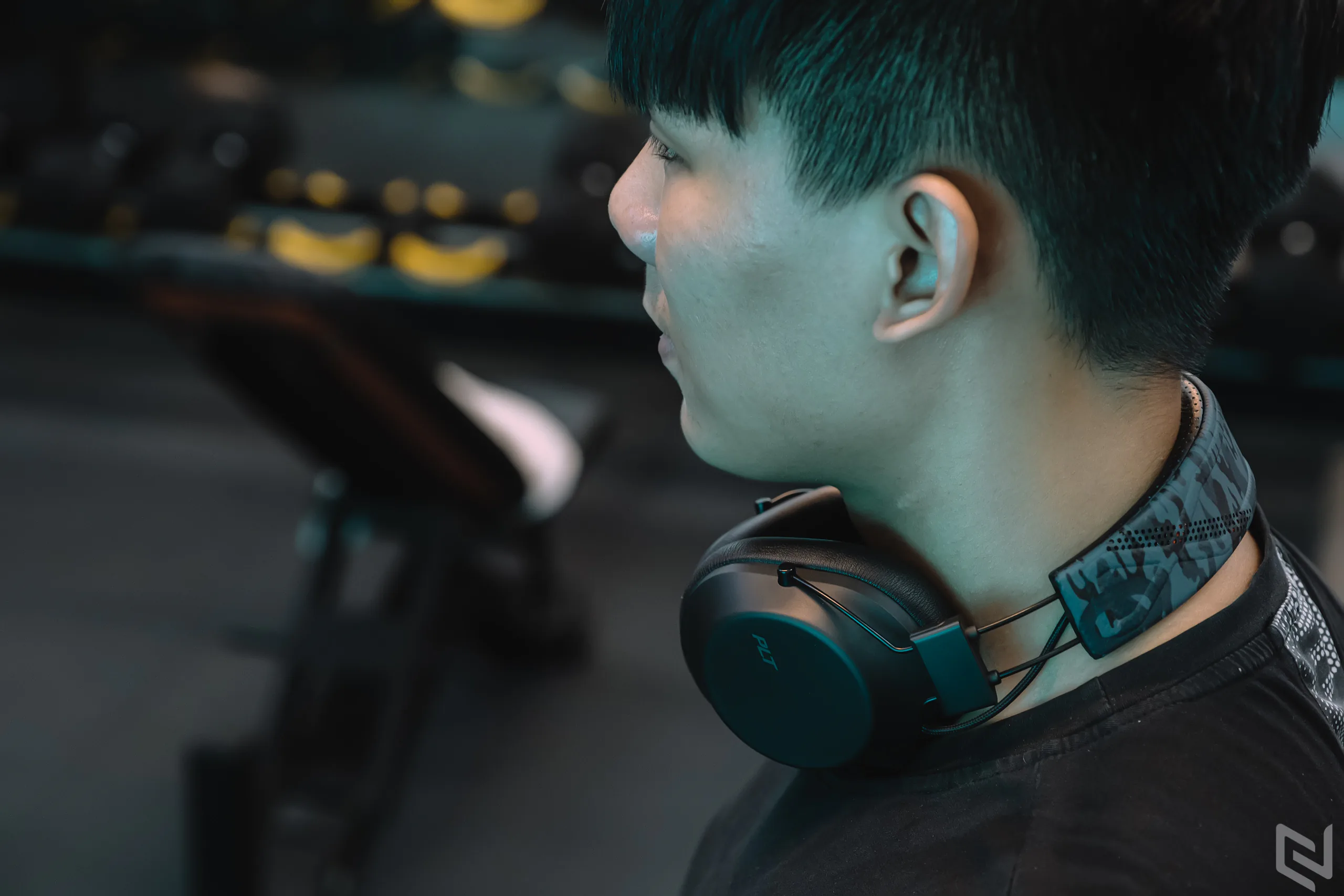 Trên tay Plantronics BackBeat Fit 6100: Tai nghe dành riêng cho người tập gym