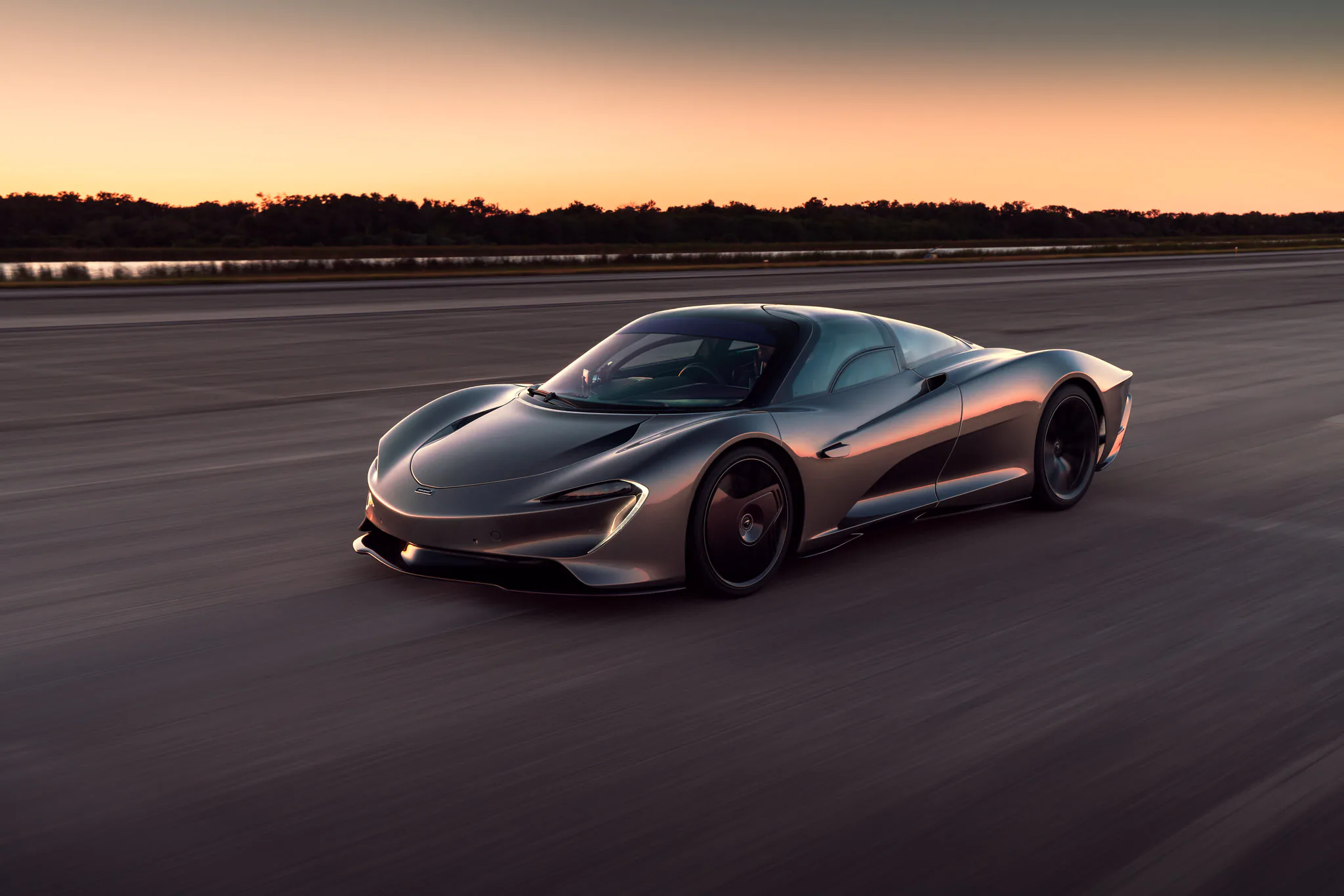 McLaren Speedtail đạt vận tốc 403 km/h tới tận 30 lần tại Trung tâm Vũ trụ Kennedy