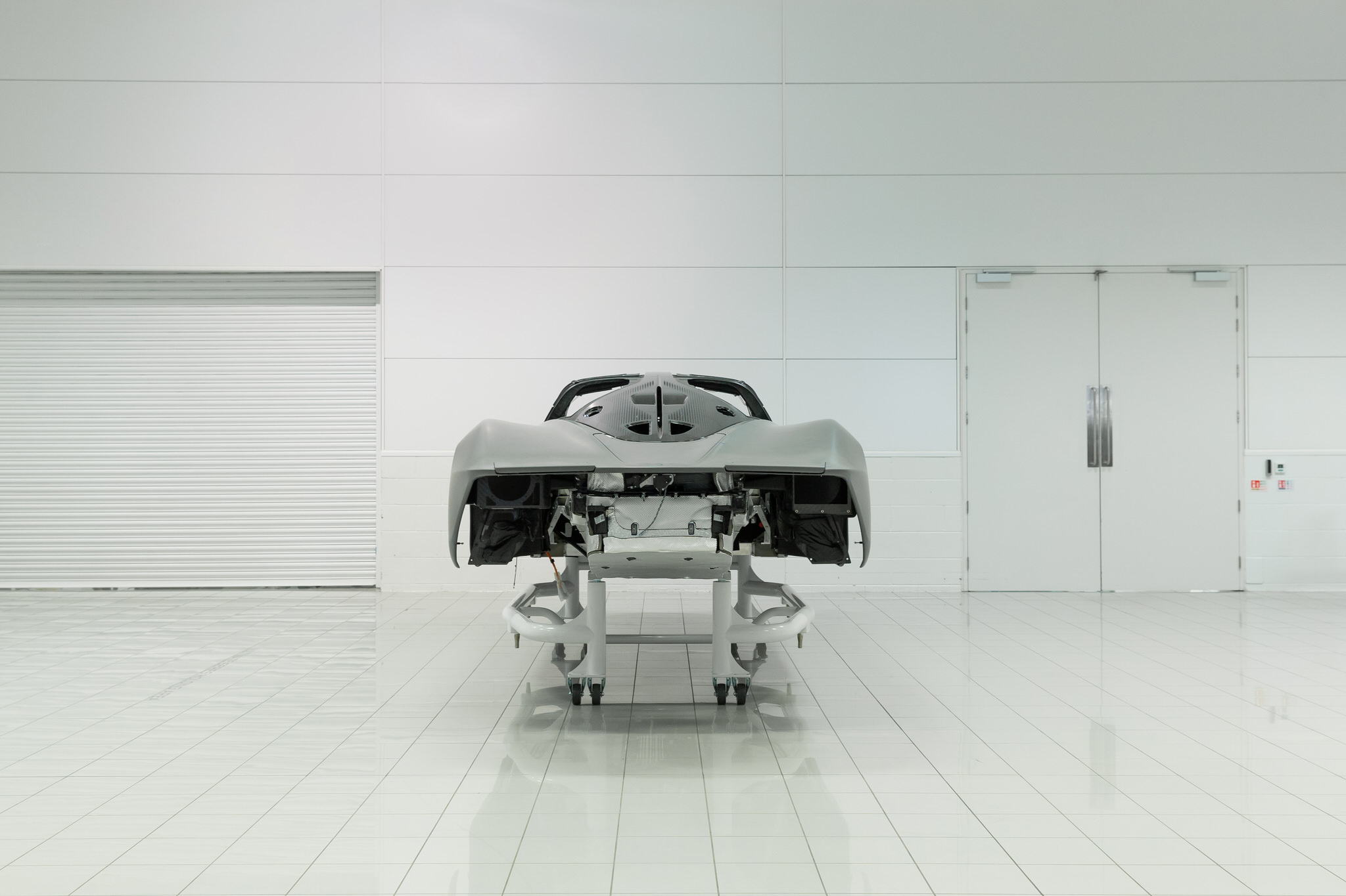 McLaren Speedtail đạt vận tốc 403 km/h tới tận 30 lần tại Trung tâm Vũ trụ Kennedy