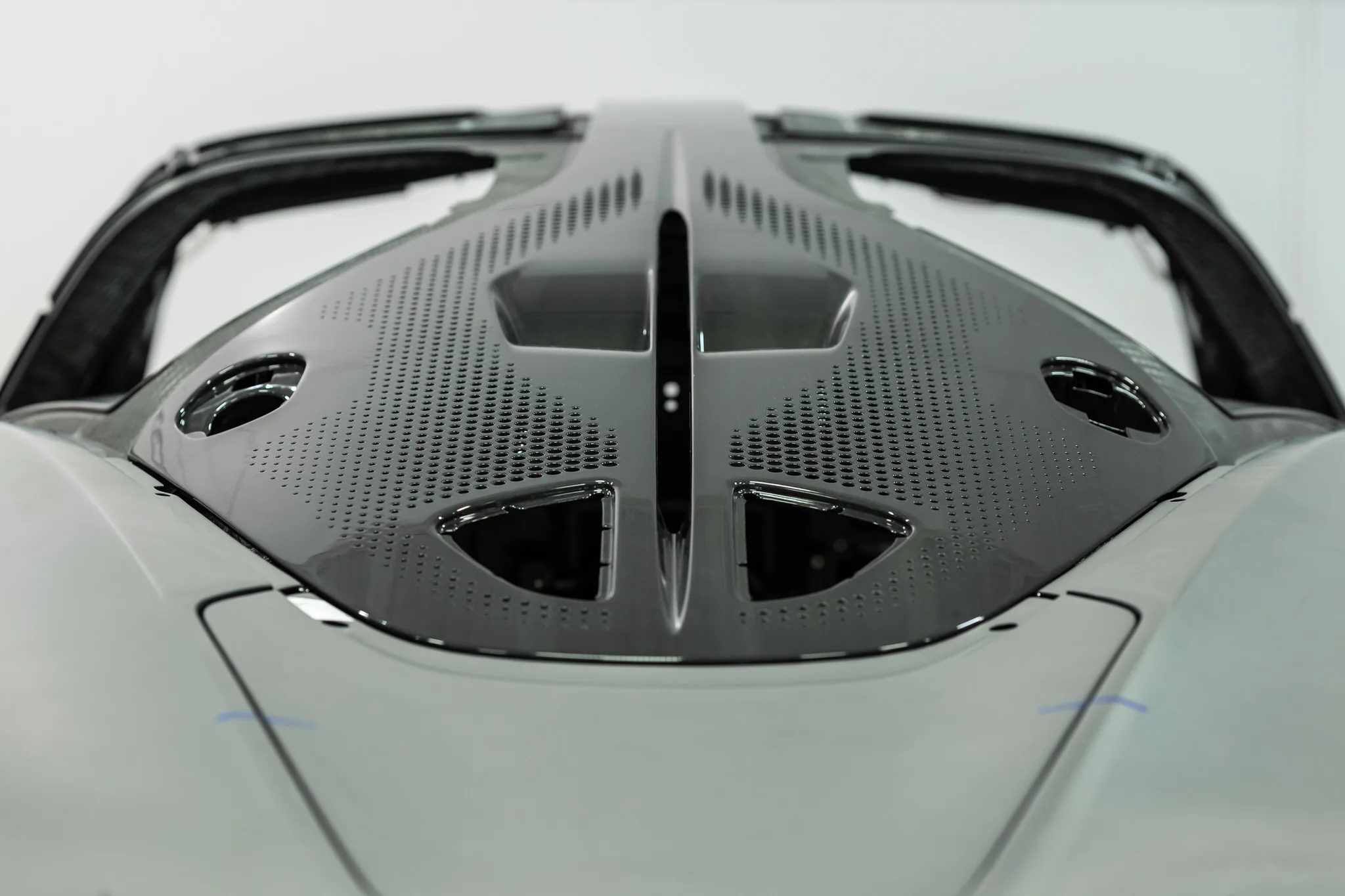McLaren Speedtail đạt vận tốc 403 km/h tới tận 30 lần tại Trung tâm Vũ trụ Kennedy