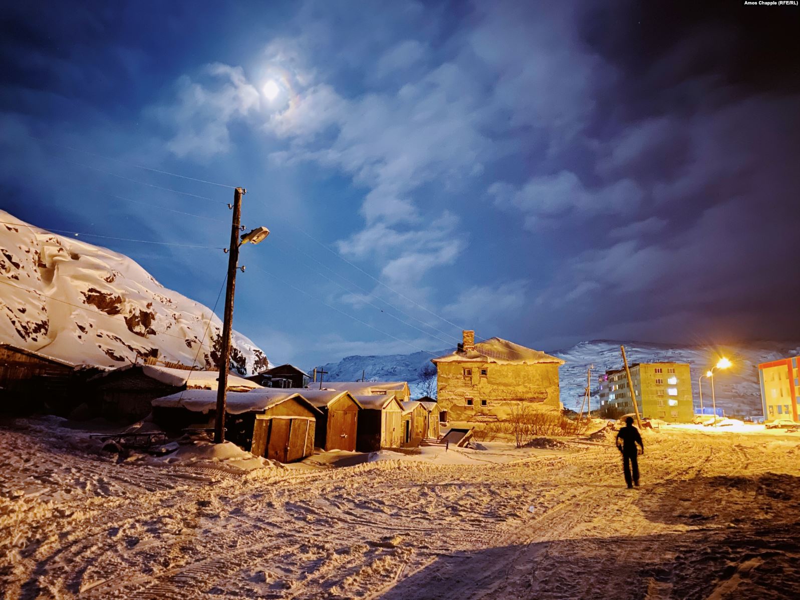 Một nhiếp ảnh gia đã sử dụng Night Mode trên iPhone 11 Pro để thu giữ những đêm tuyệt đẹp từ Nga